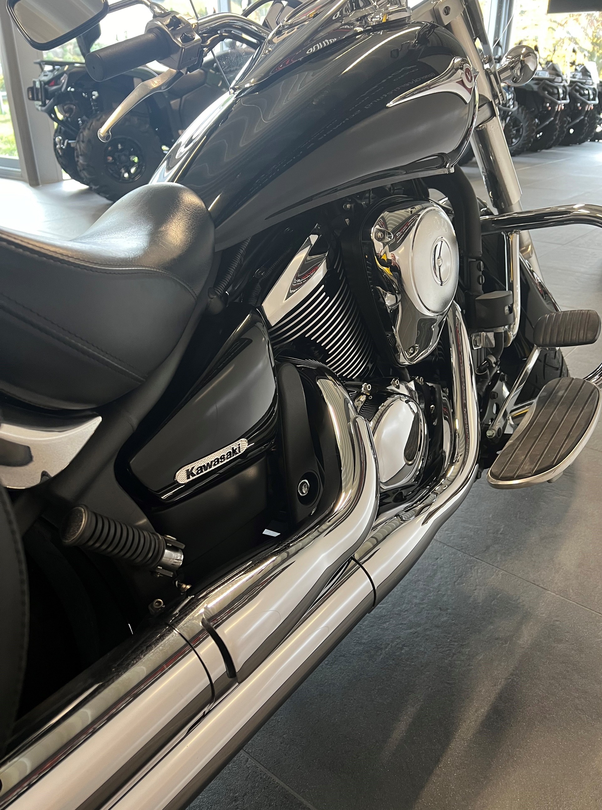 KAWASAKI VN 900 Classic-image-4