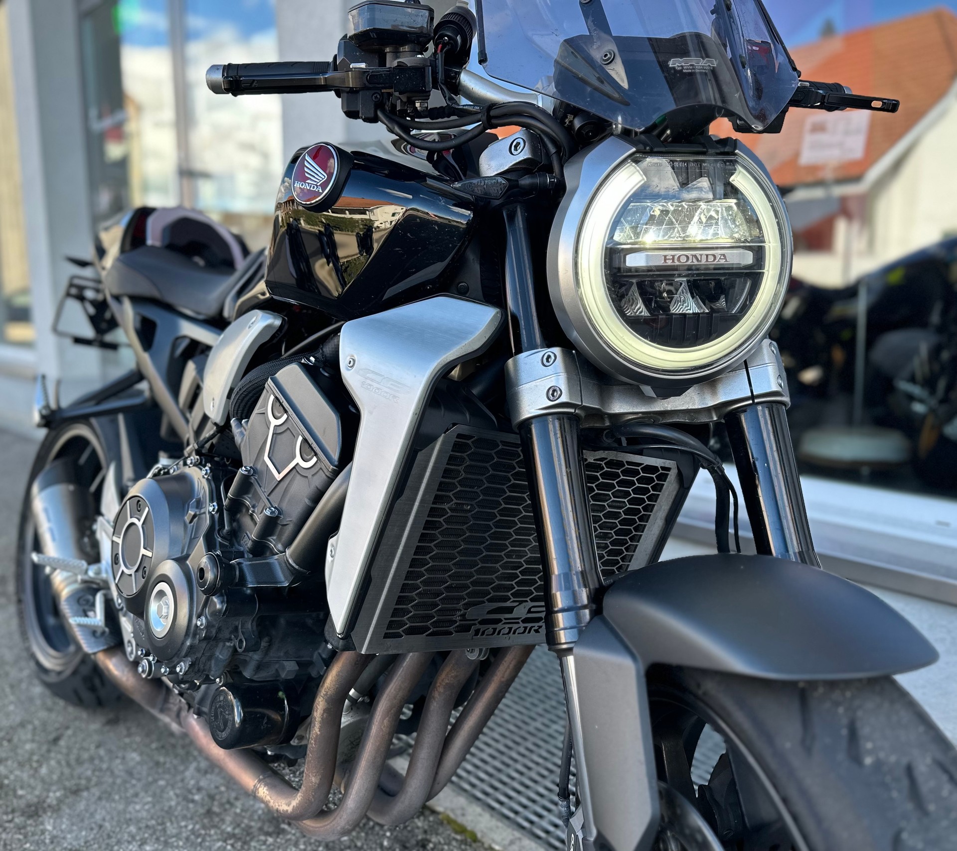 HONDA CB 1000 R ABS-image-5