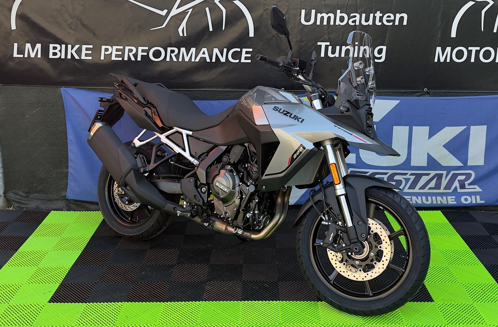 SUZUKI DL 800
