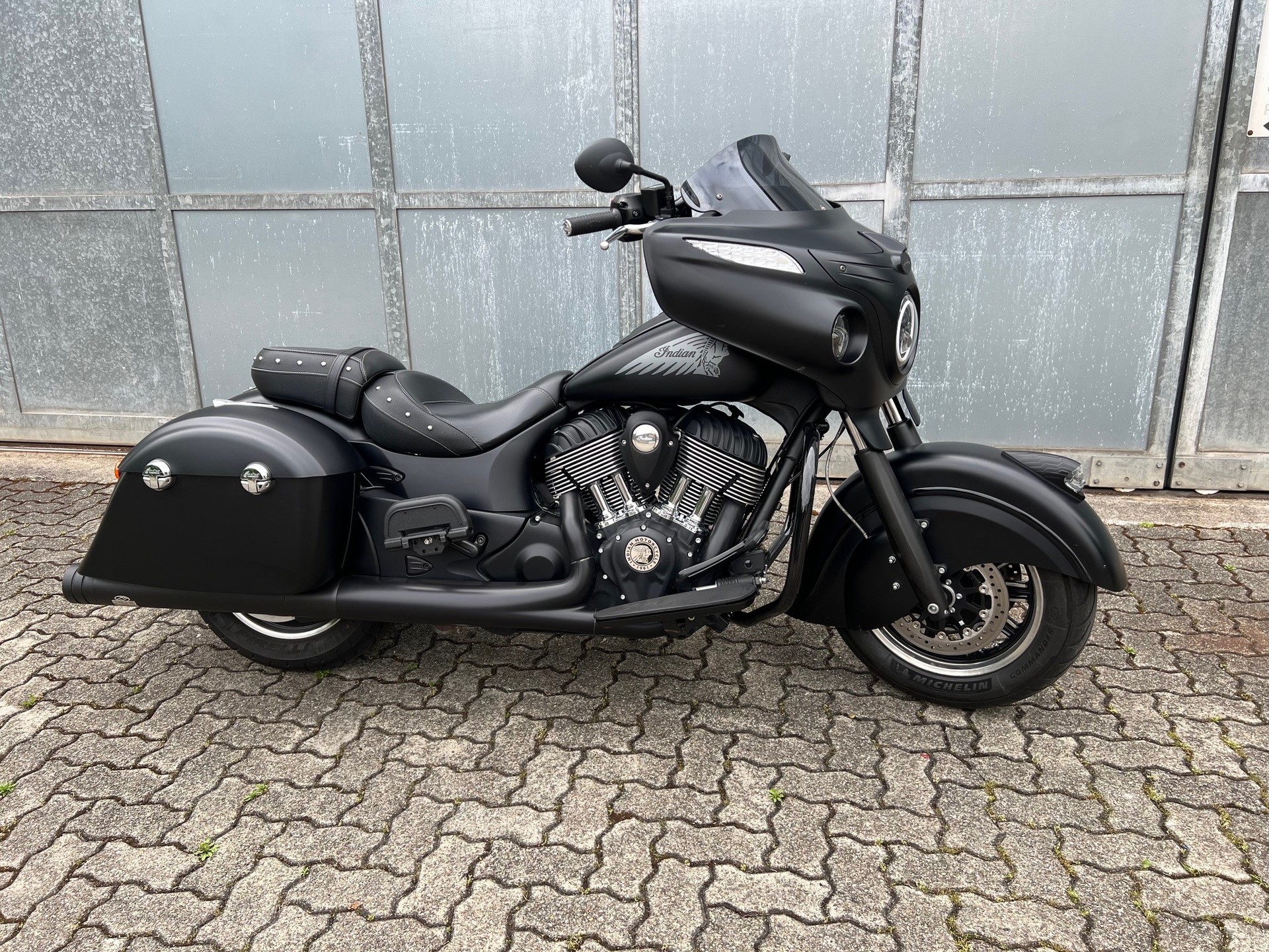 INDIAN Chieftain