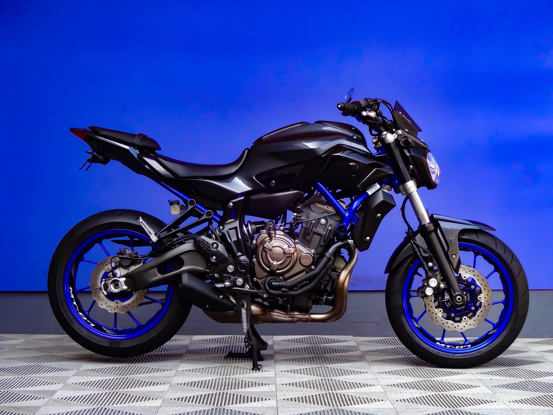 YAMAHA MT-07 ABS