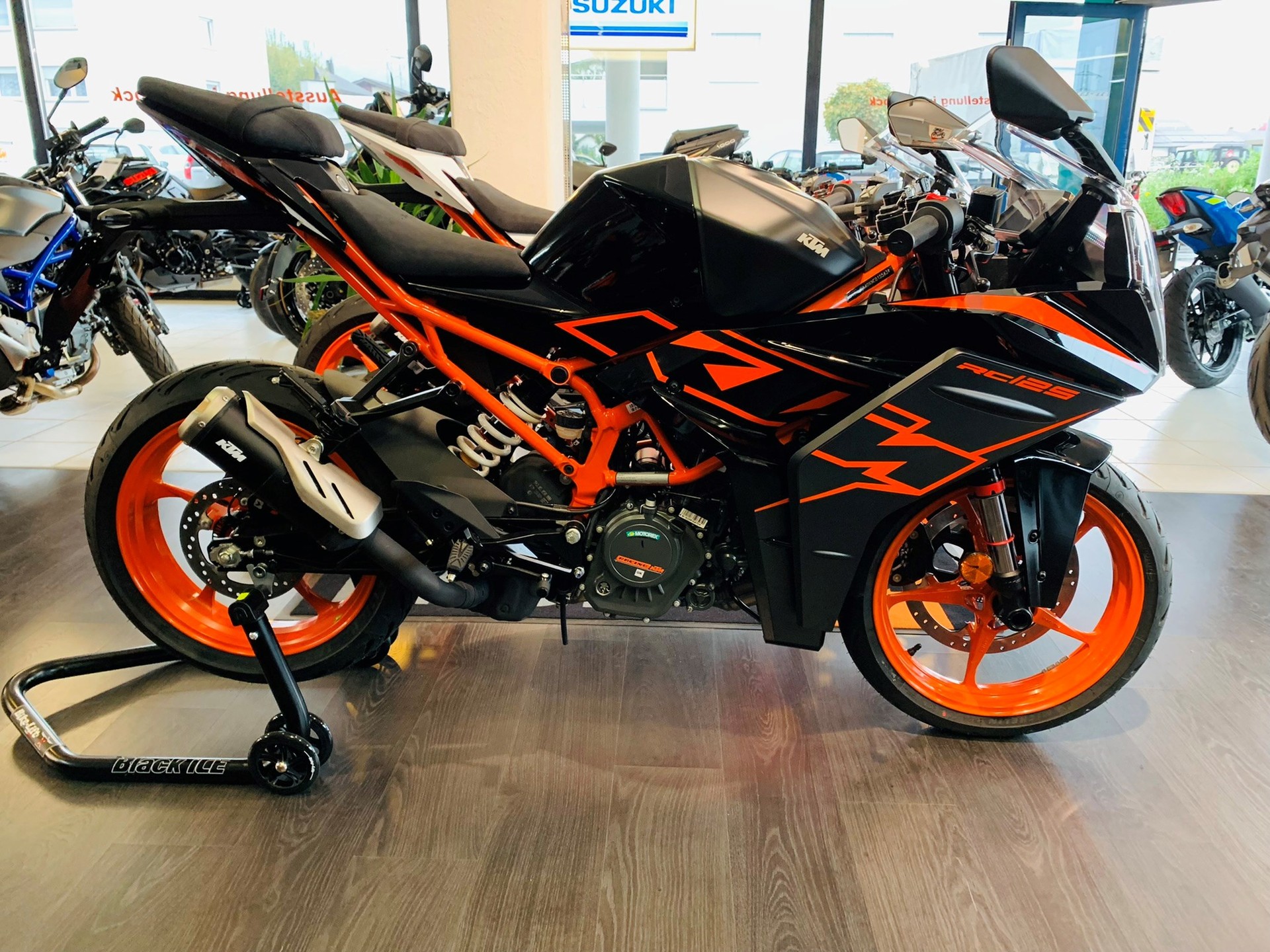 KTM RC 125 ABS
