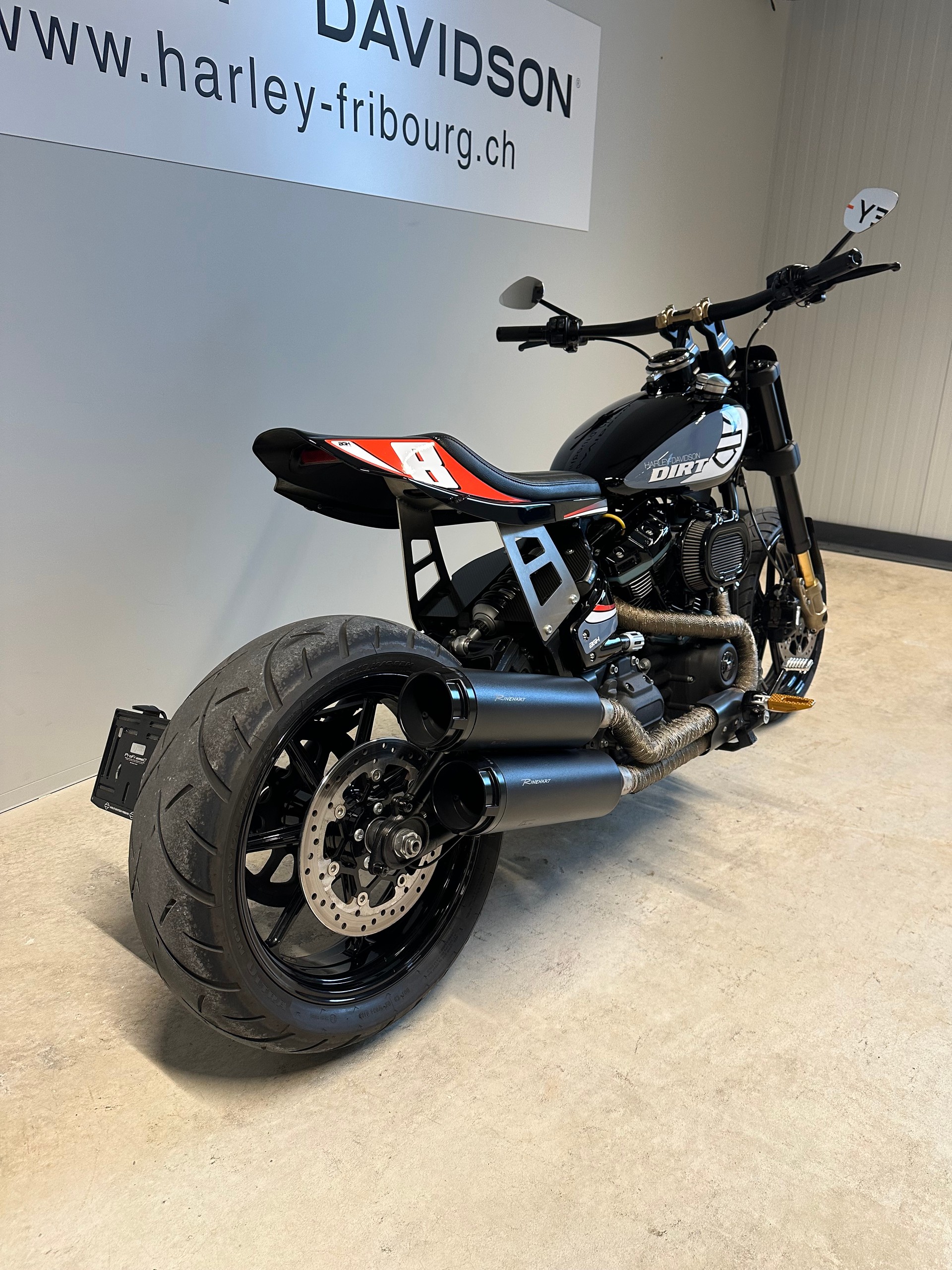 HARLEY-DAVIDSON FXFBS Fat Bob 128CI ABS-showroom-element-2