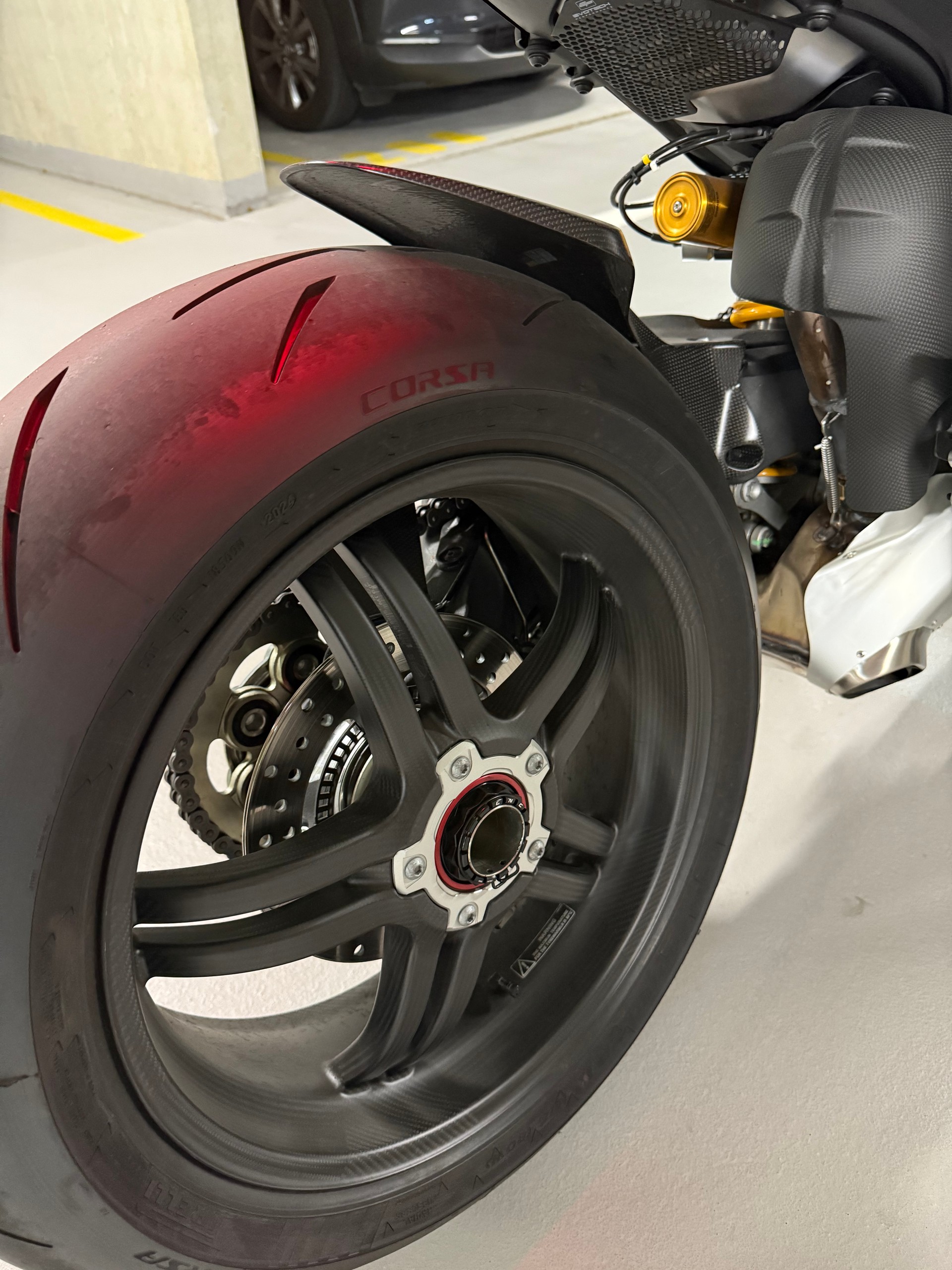 DUCATI Streetfighter V4 SP2-image-2