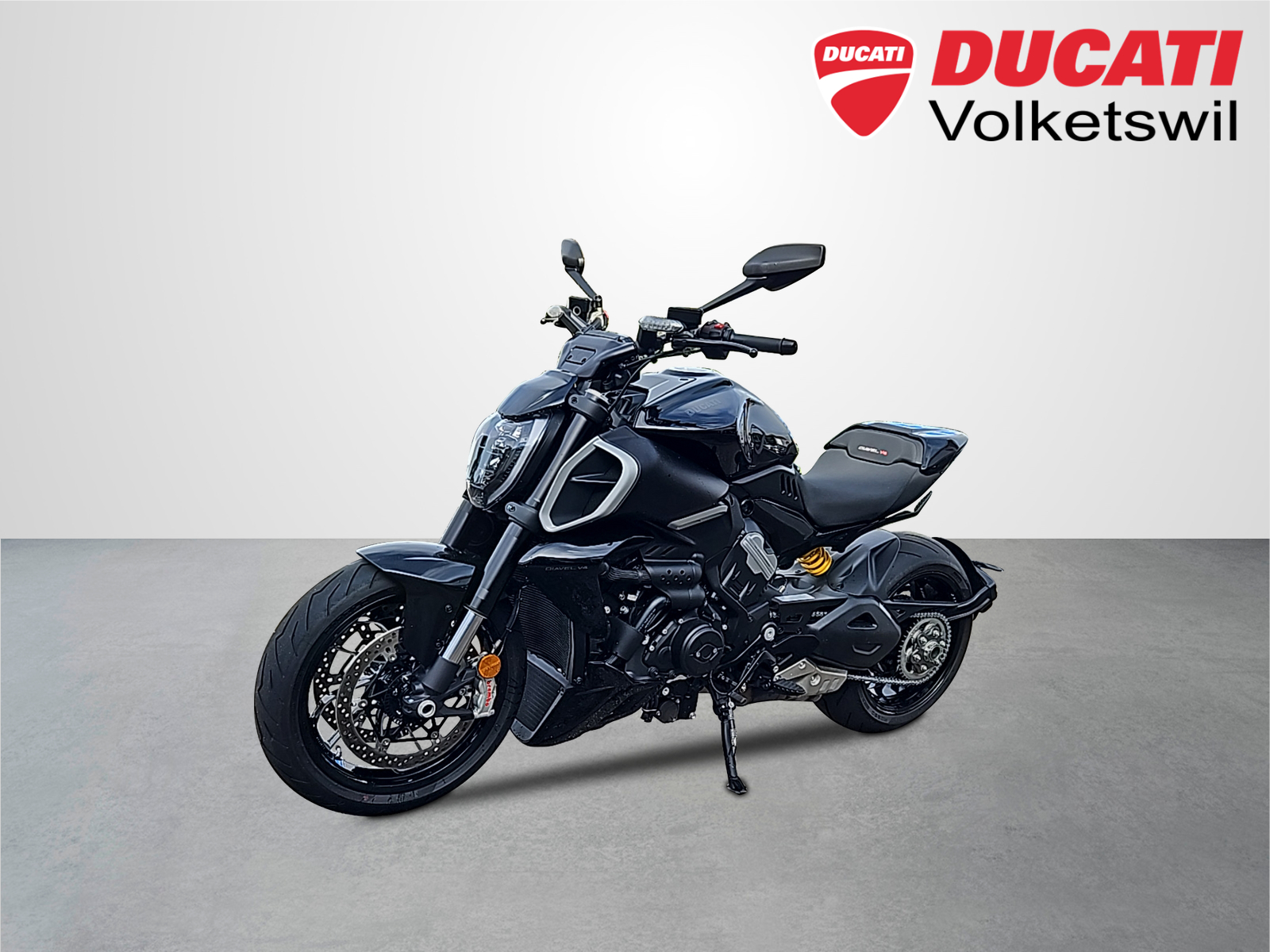 DUCATI Diavel V4