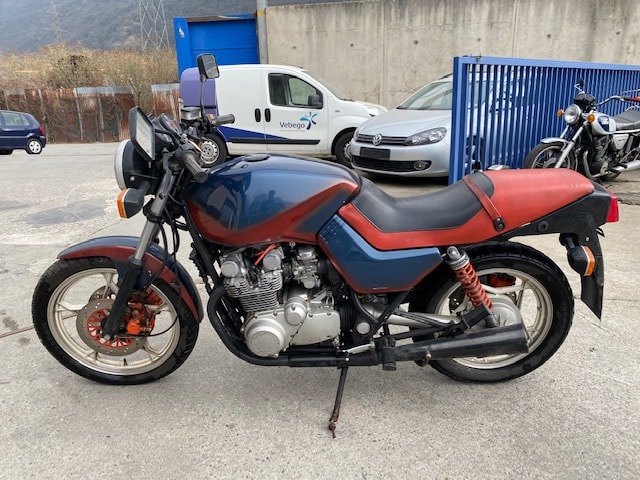 SUZUKI GS 650 G Katana