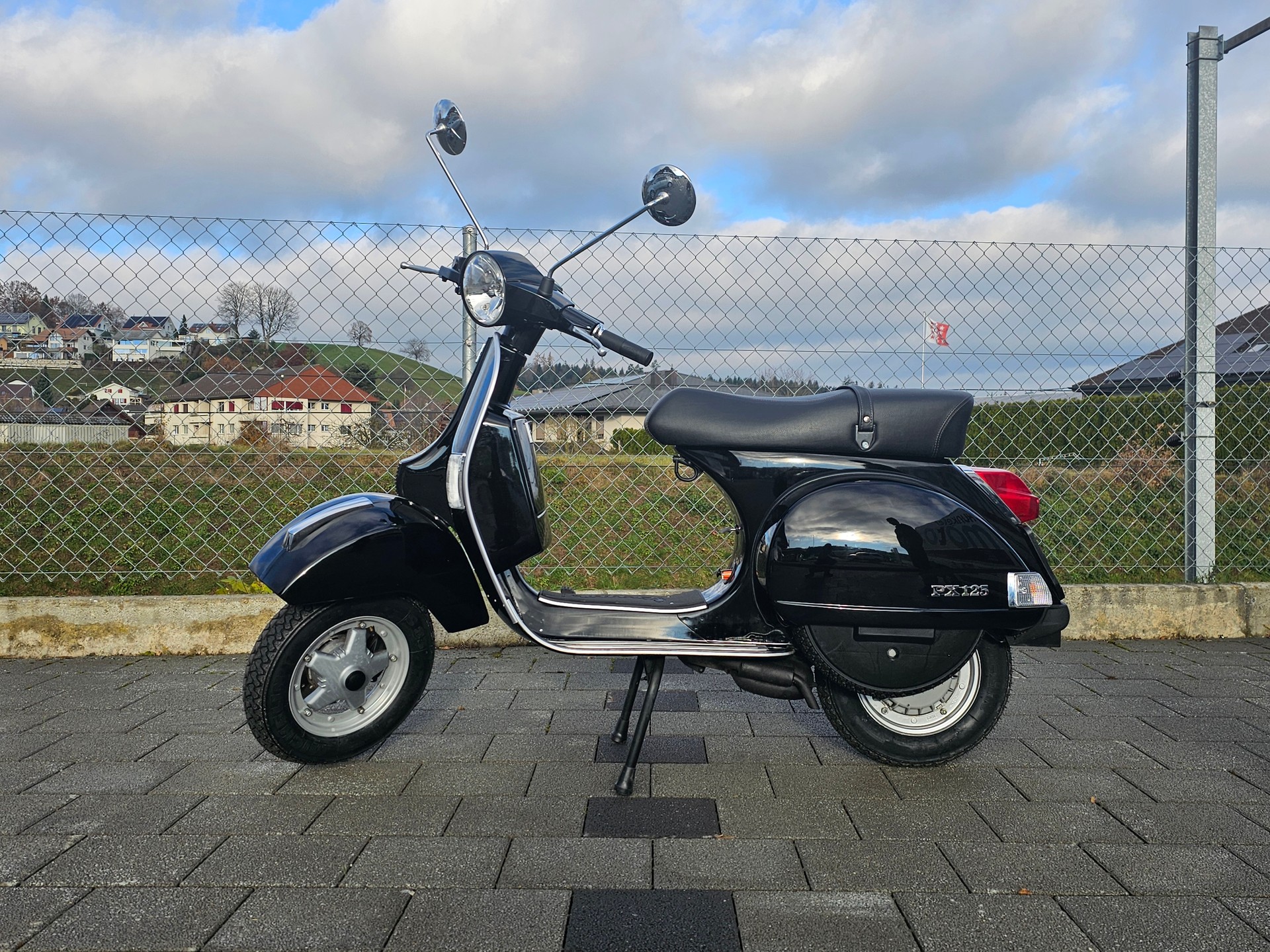 PIAGGIO Vespa PX - acquistare un veicolo usato