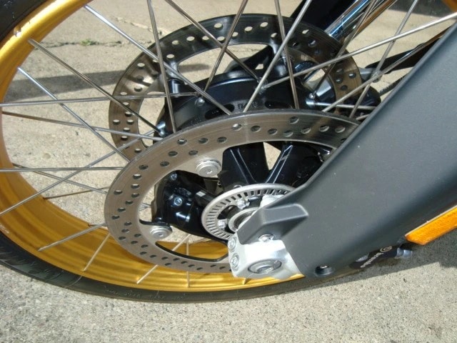 BMW F 850 GS (35kW)-image-8