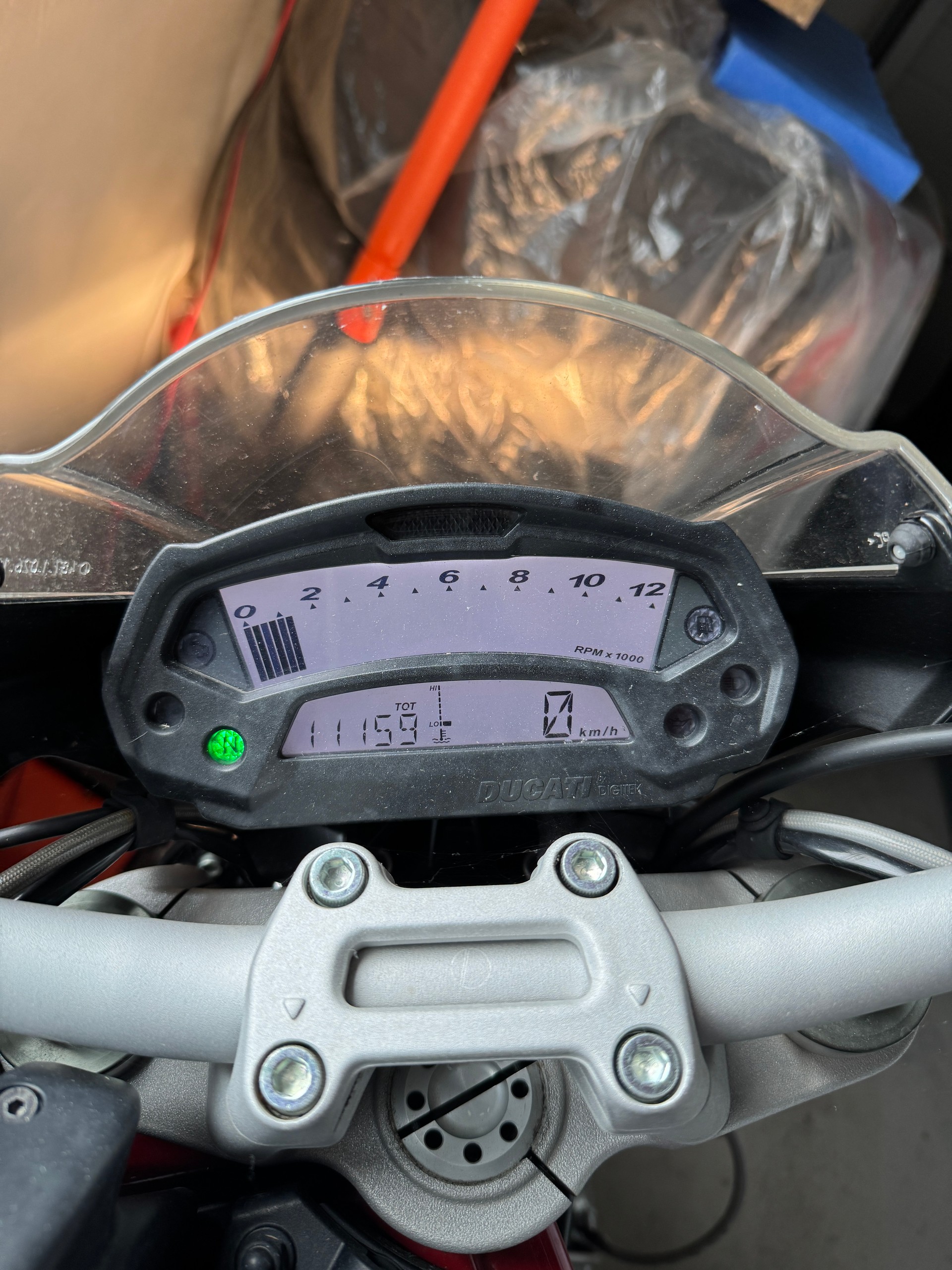 DUCATI Monster 1100 S-image-4