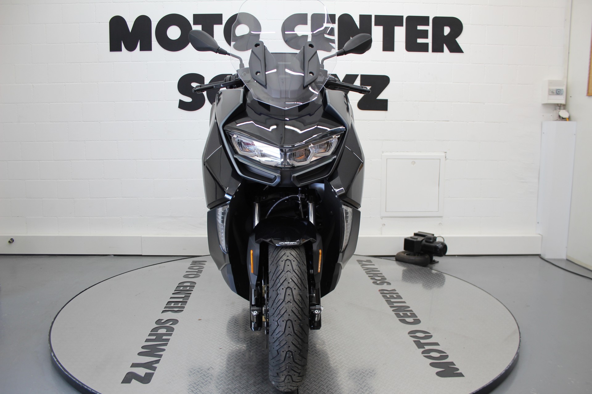 BMW C 400 GT ABS-showroom-element-2