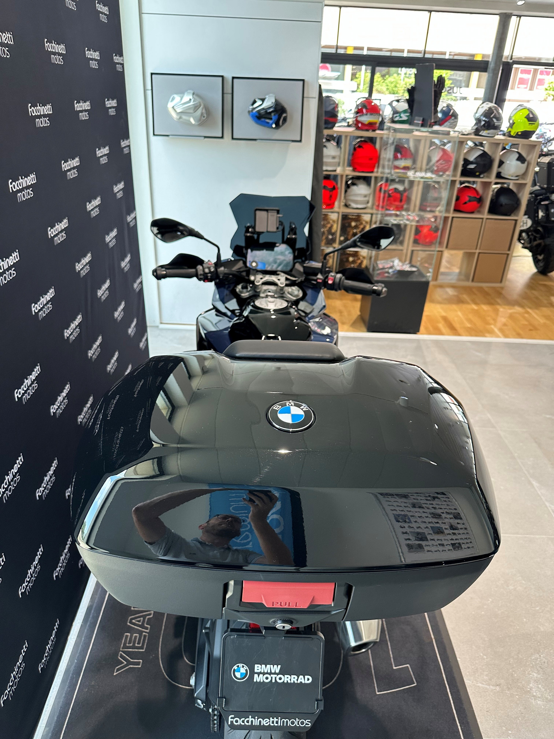 BMW S 1000 XR Sport-image-3