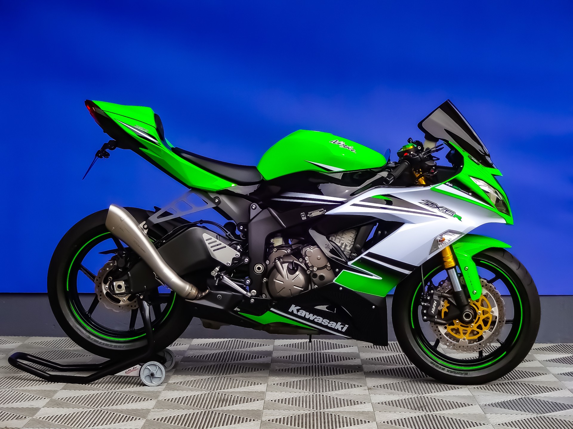 KAWASAKI Ninja ZX-6R (636)-image-0