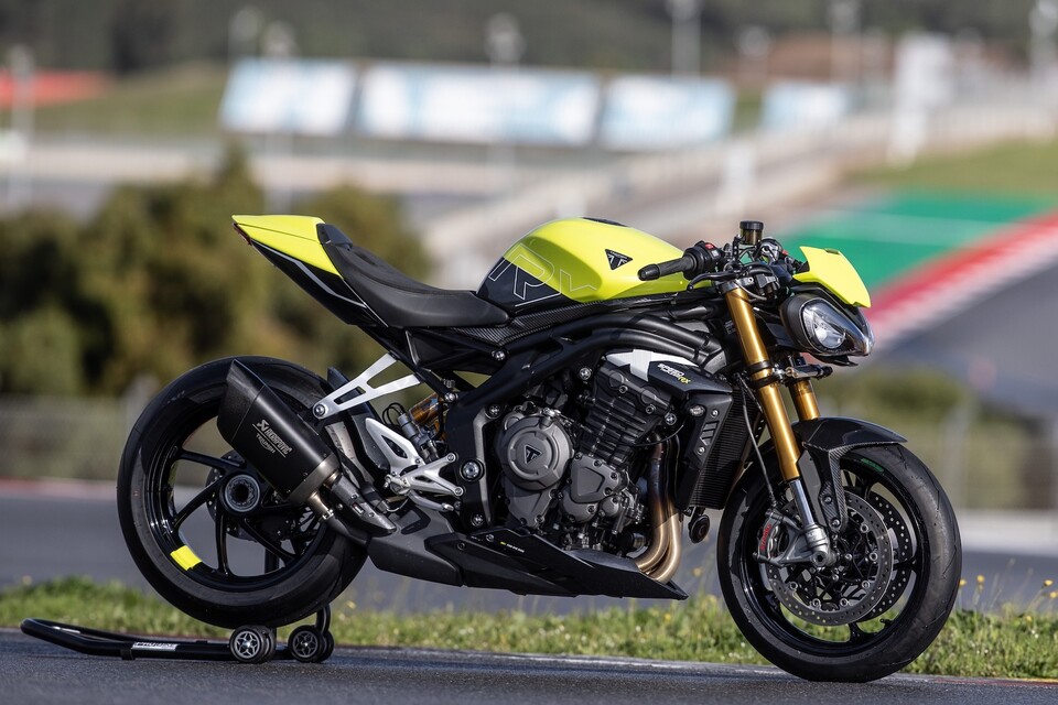 TRIUMPH Speed Triple 1200 RX