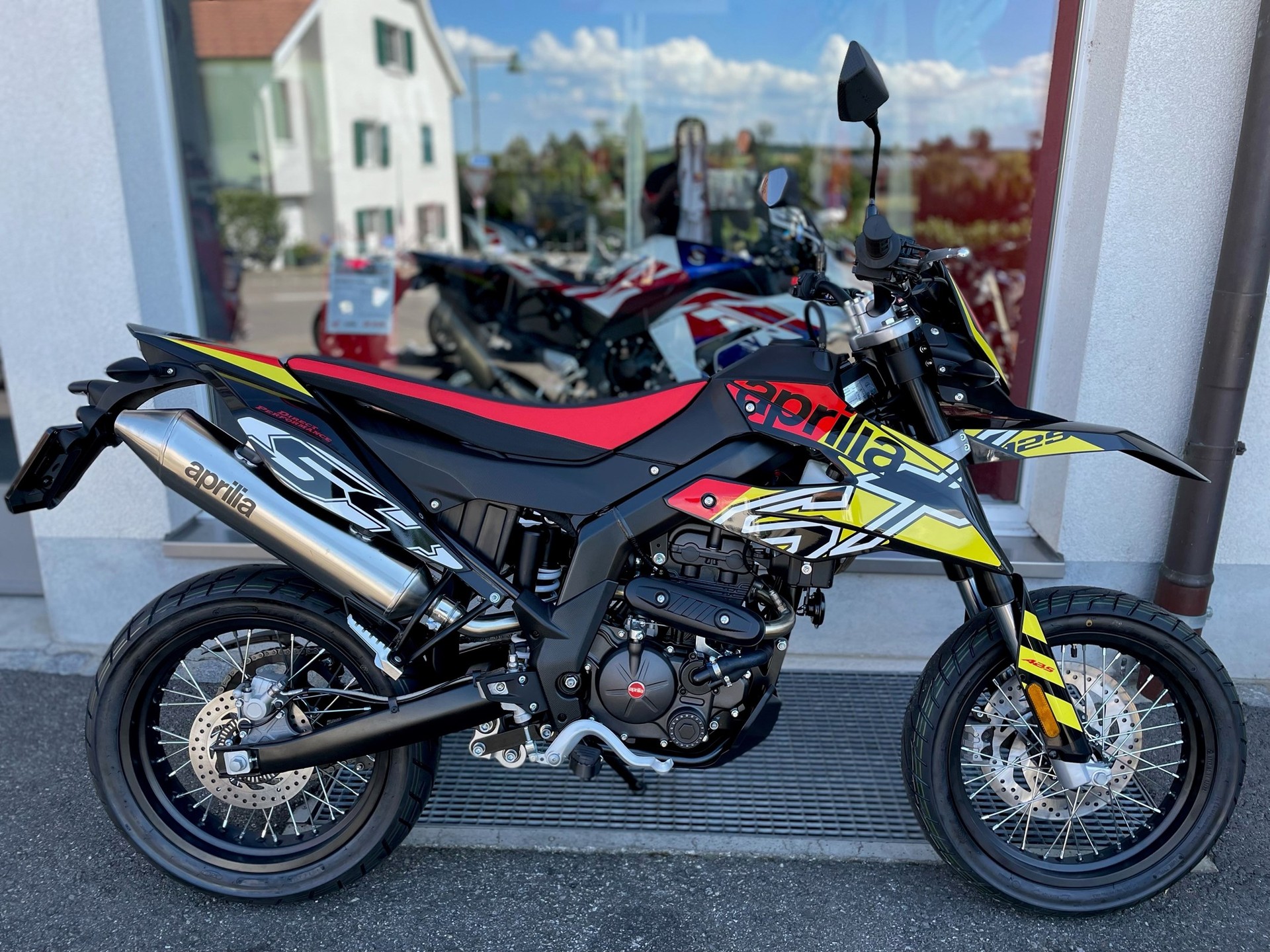 APRILIA SX 125