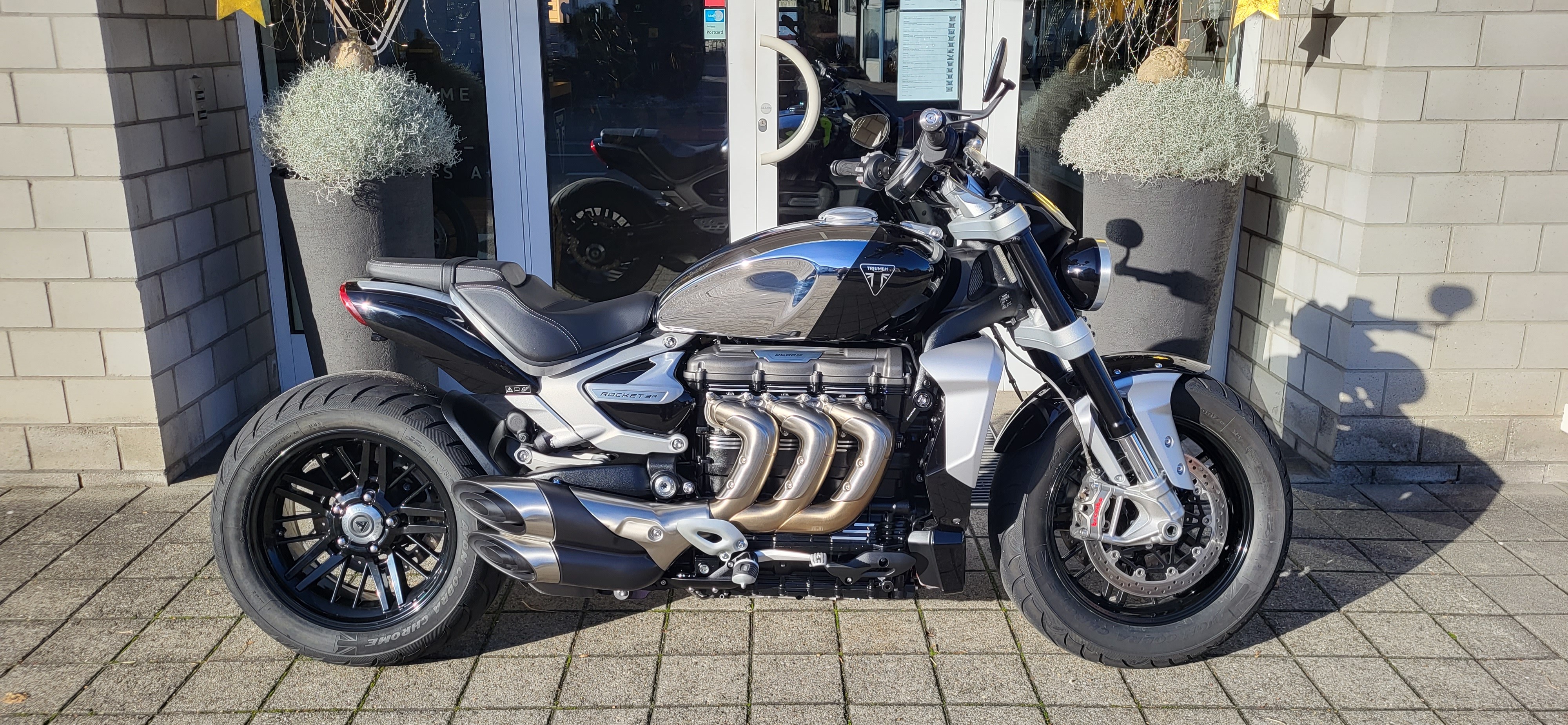 2020 triumph store rocket 3 price