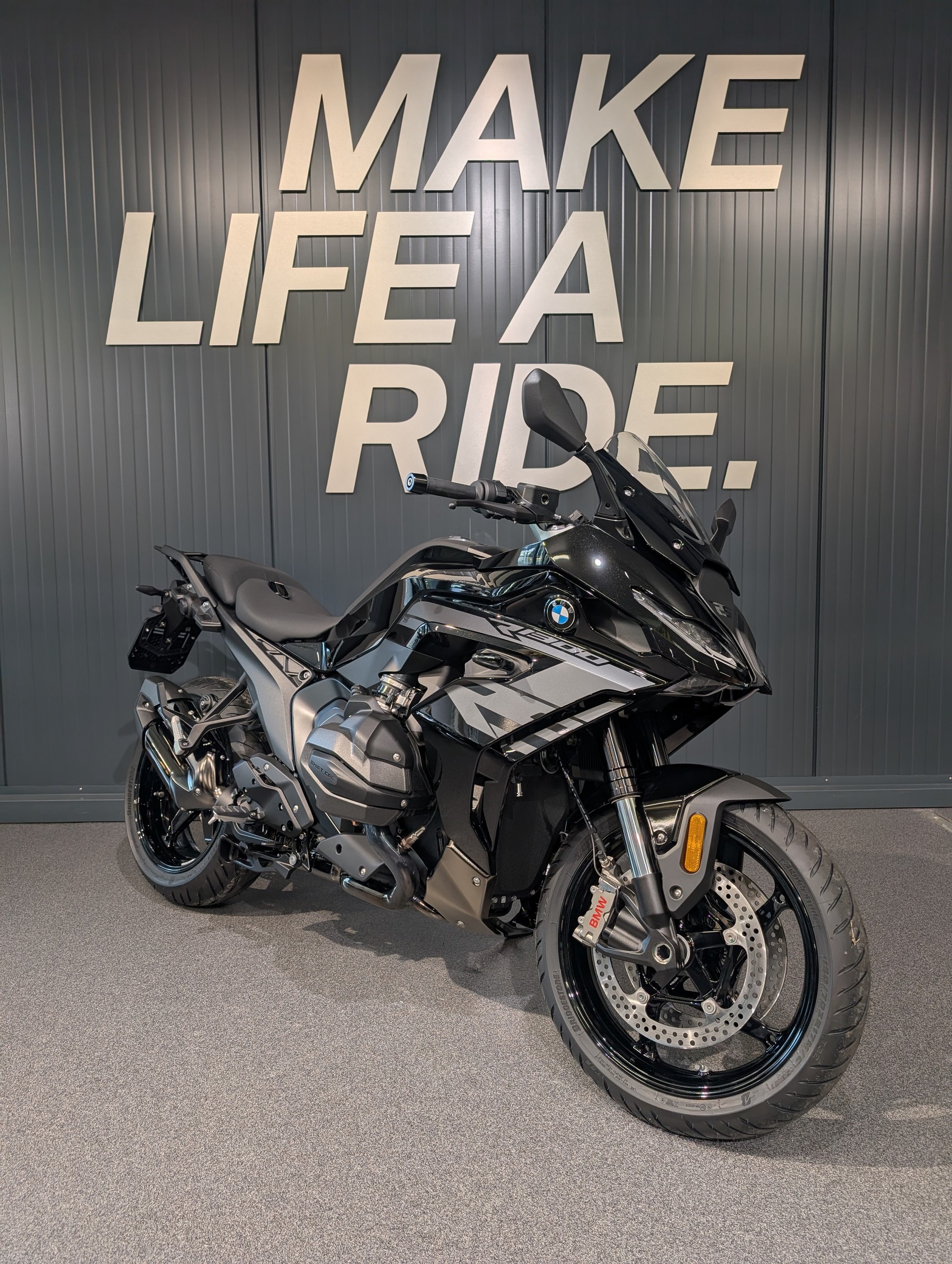 BMW R 1300 RS - Inklusive Service-Paket 3 Jahre / 30'000km!-image-1