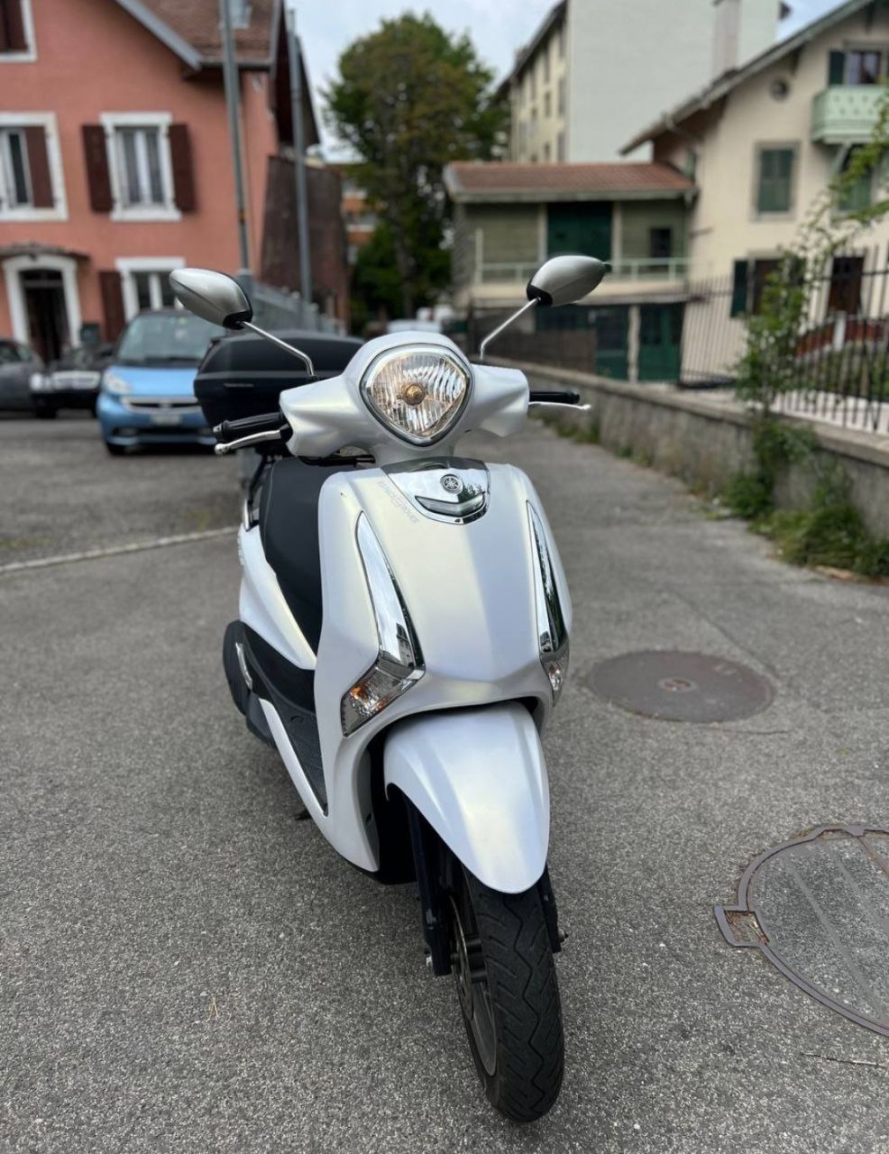 YAMAHA D'elight LTS 125-image-0