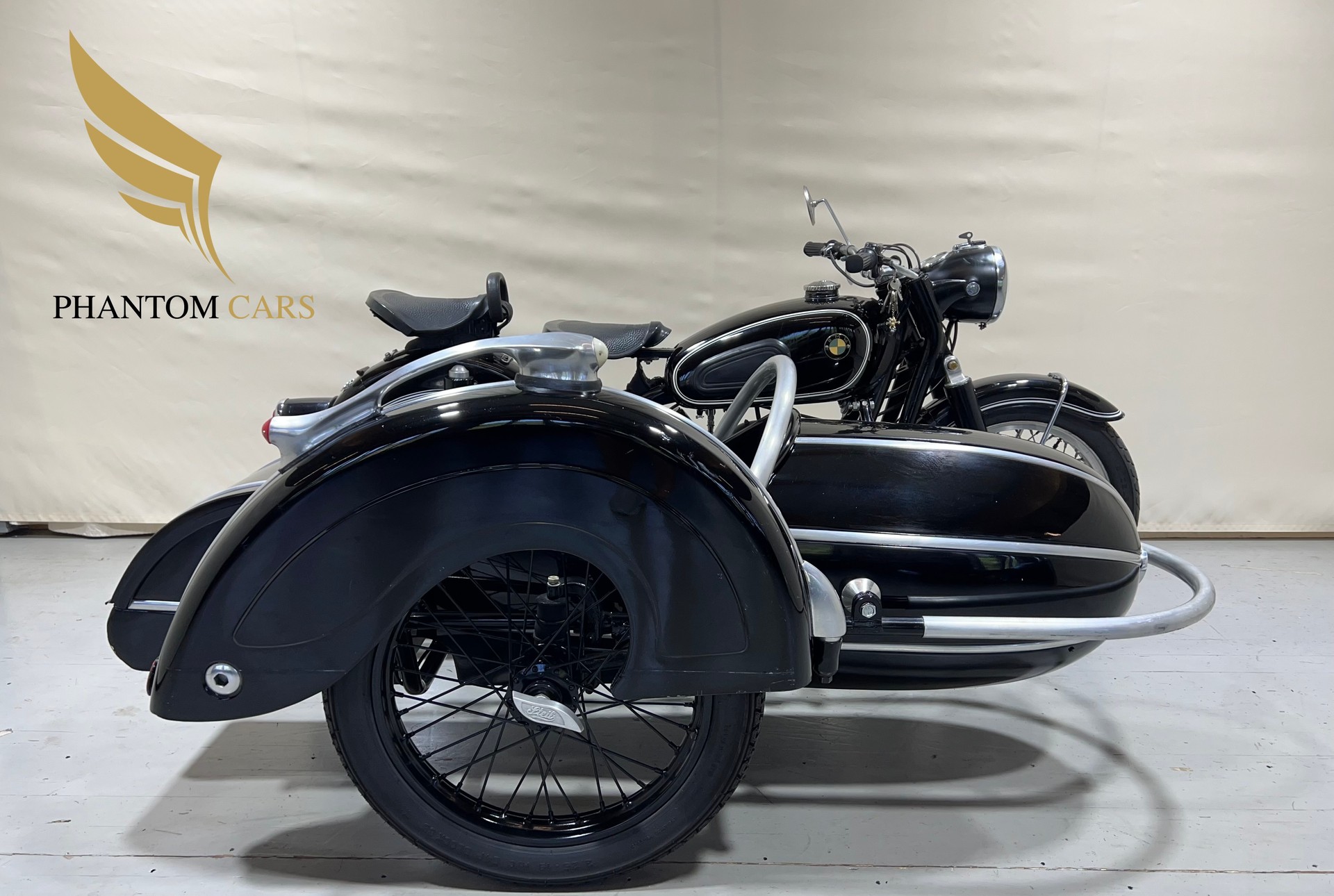 BMW R 69 S Seitenwagen-showroom-element-2