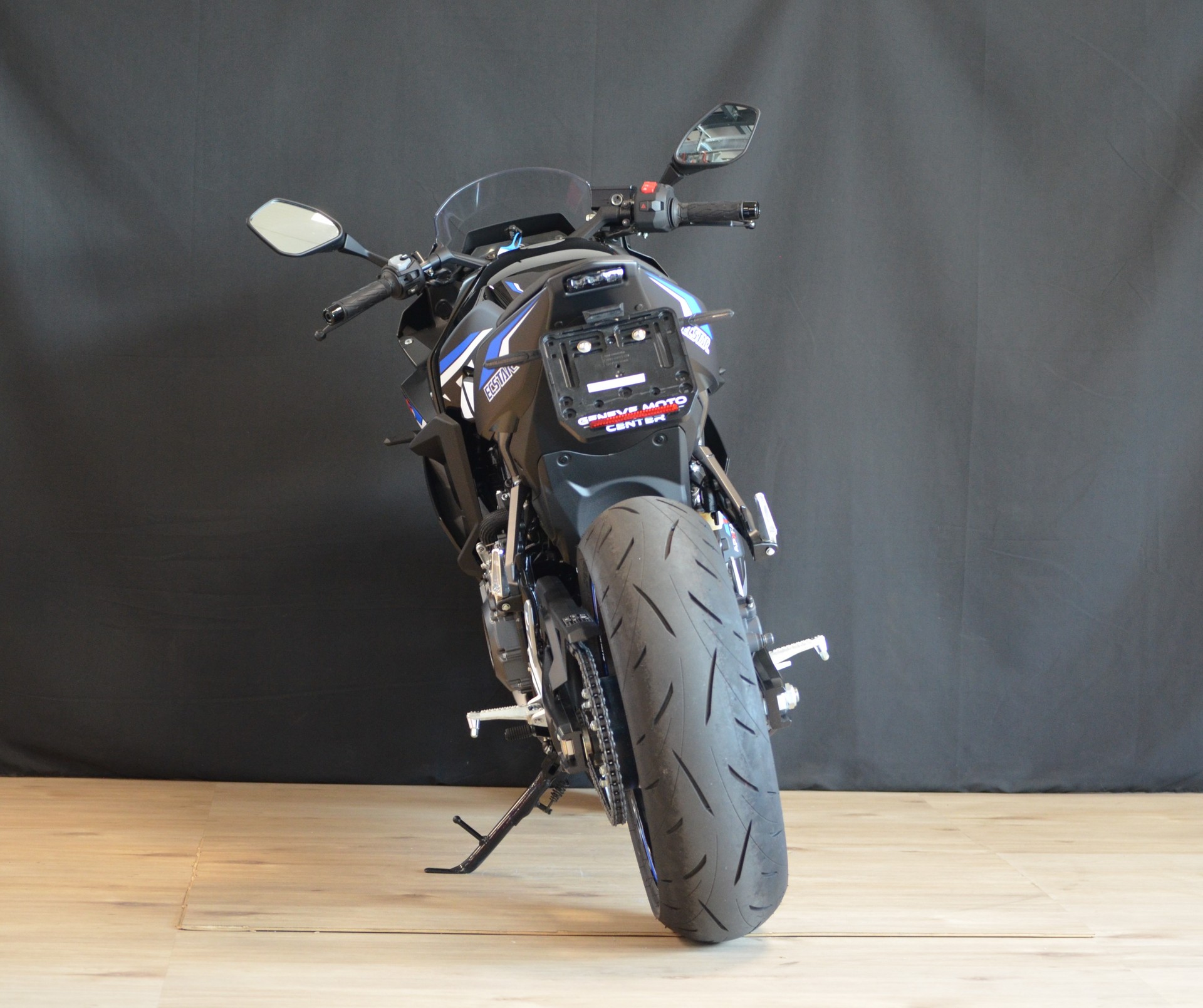 SUZUKI GSX-8R EVO-showroom-element-3