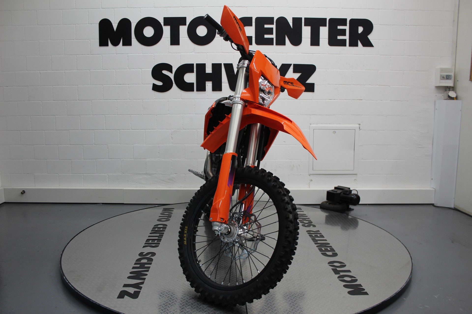 KTM 350 EXC-F-showroom-element-2