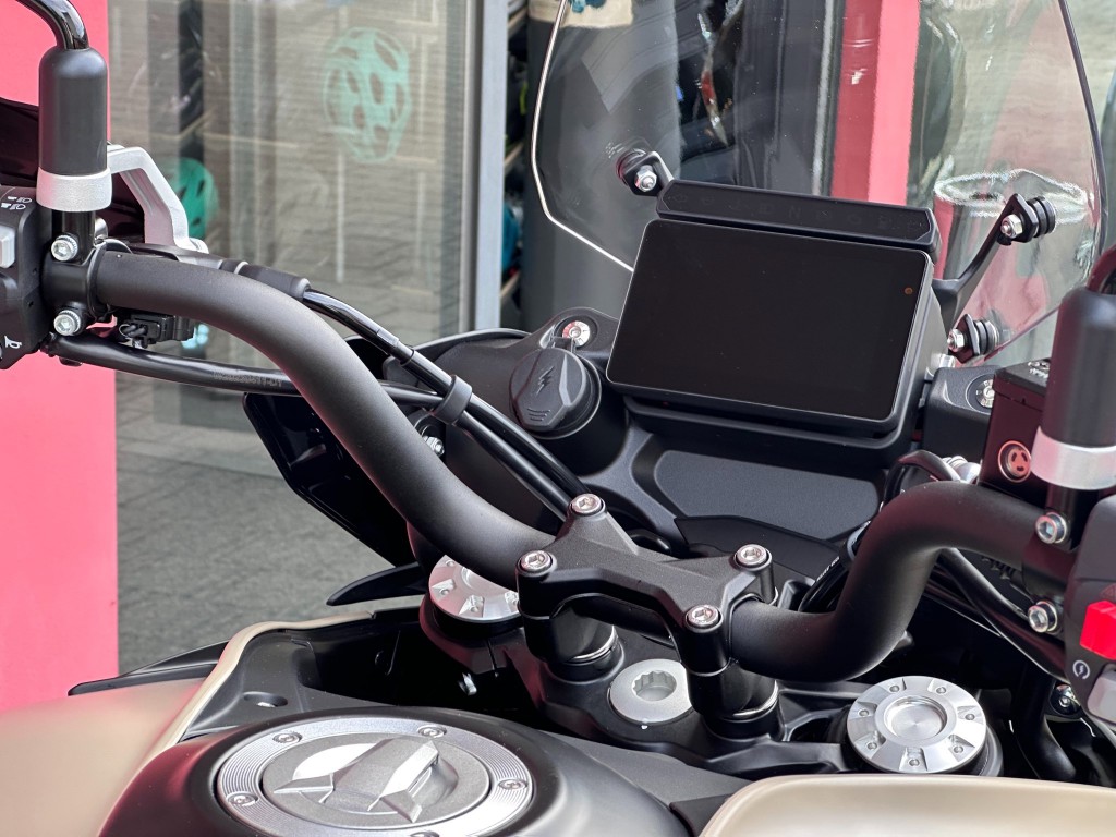 BENELLI TRK 702 X-showroom-element-1