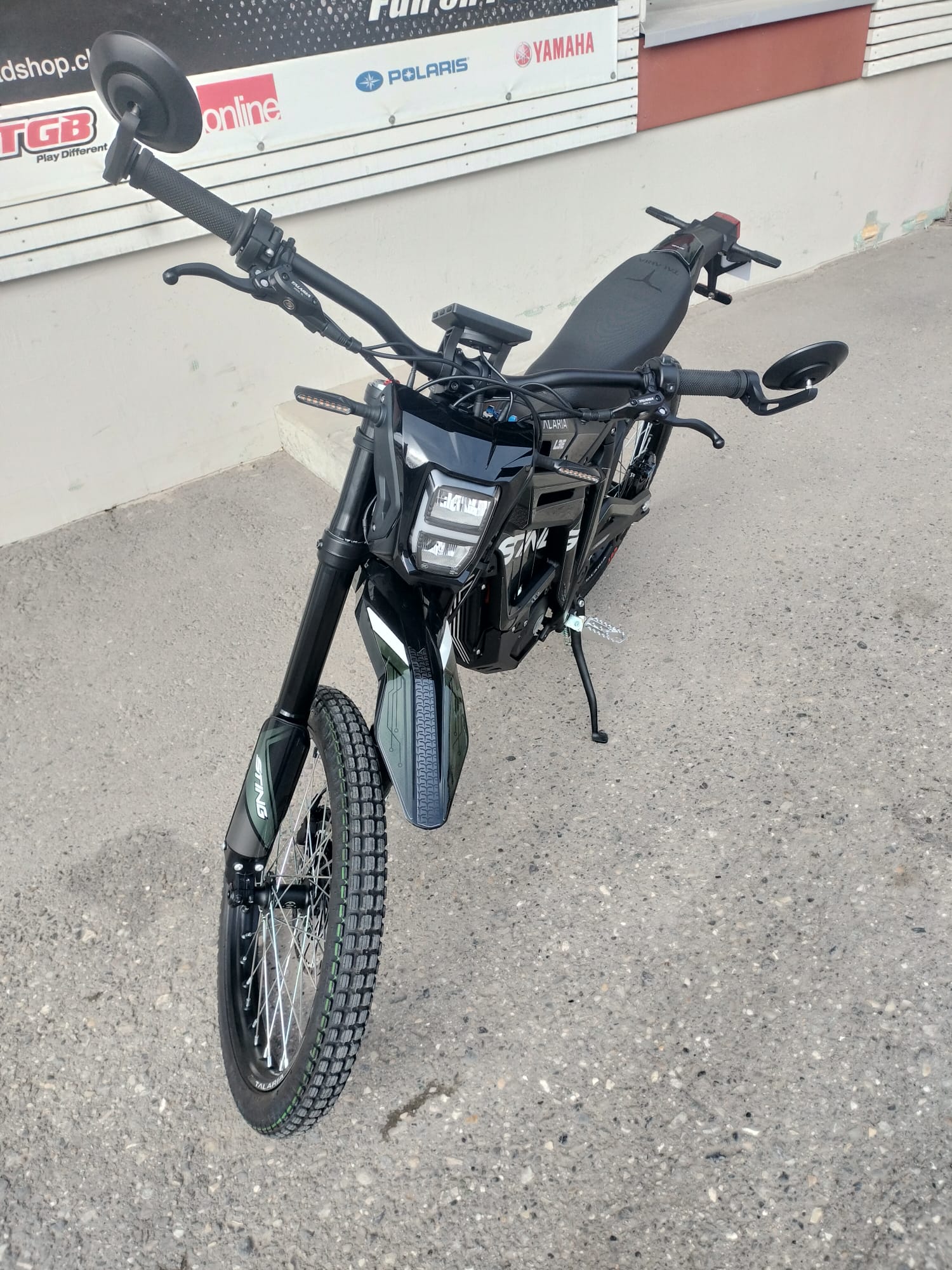 TALARIA L3e-showroom-element-1