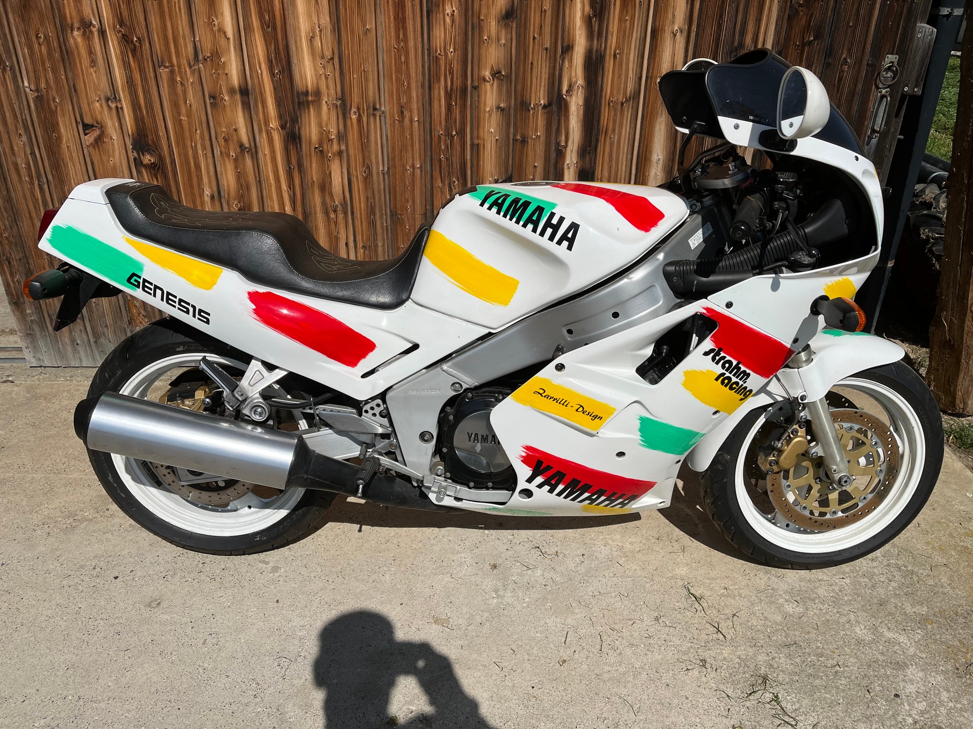 YAMAHA FZR 1000