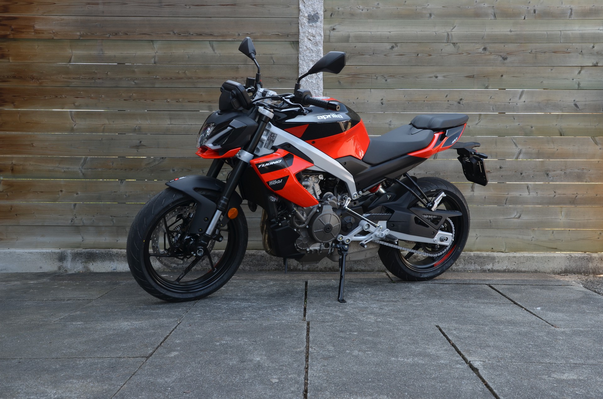 APRILIA Tuono 457-image-3