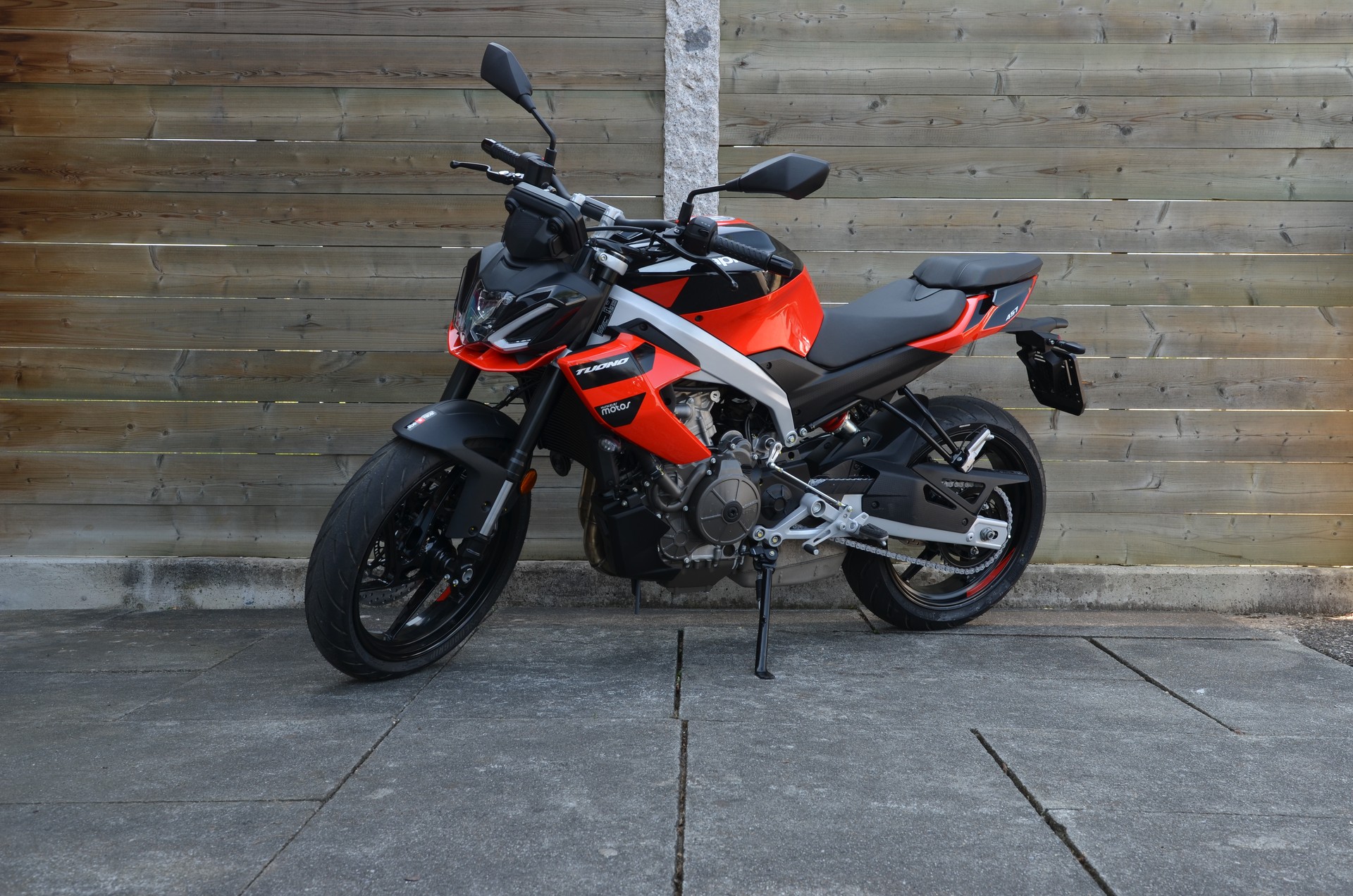 APRILIA Tuono 457-image-4