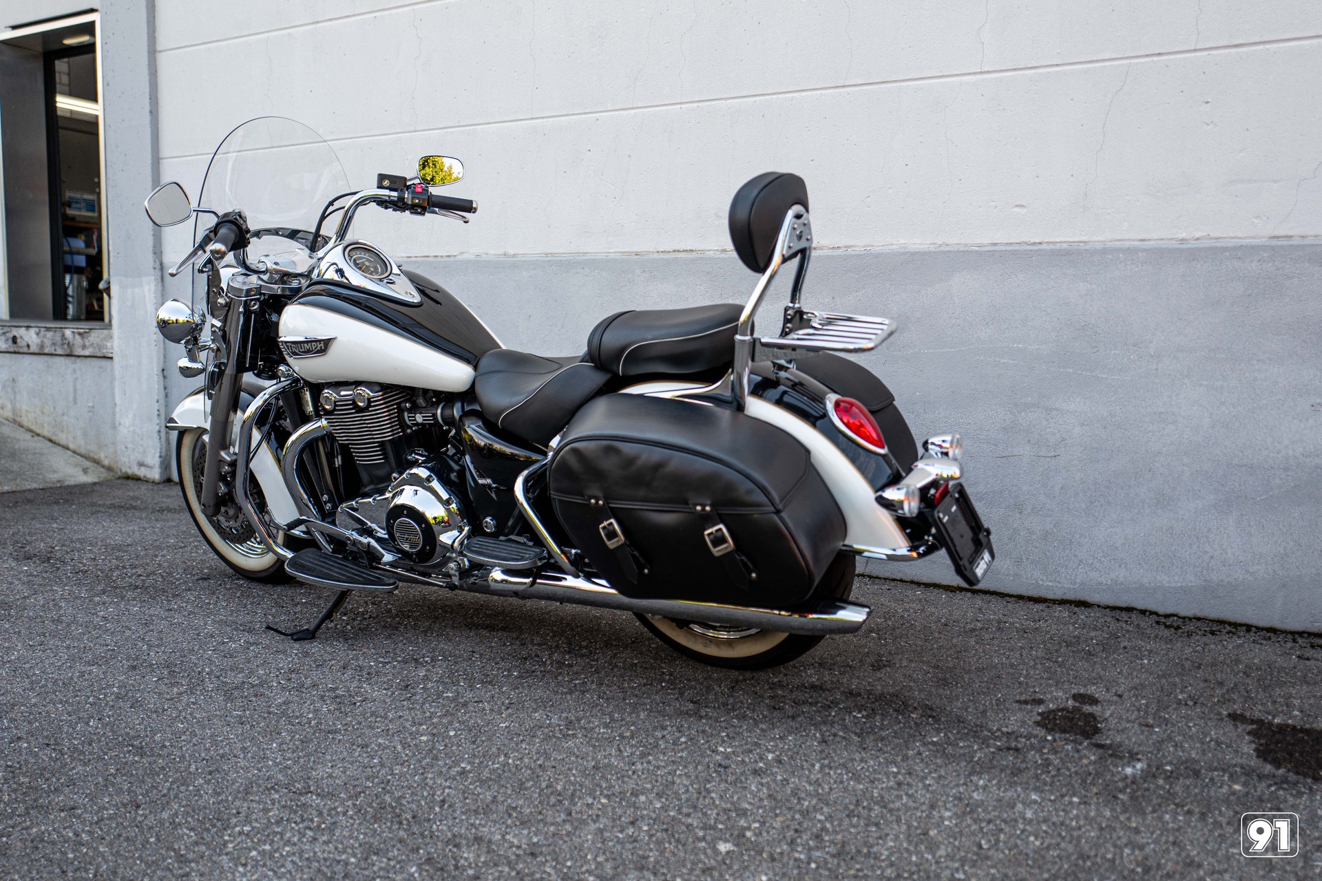 TRIUMPH Thunderbird LT ABS-showroom-element-3
