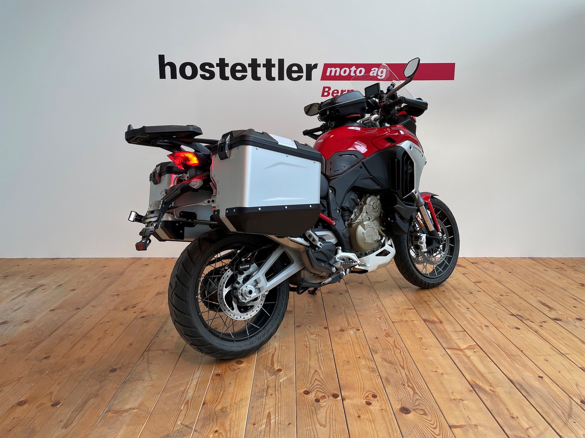 DUCATI Multistrada V4 Rally Radar-showroom-element-3