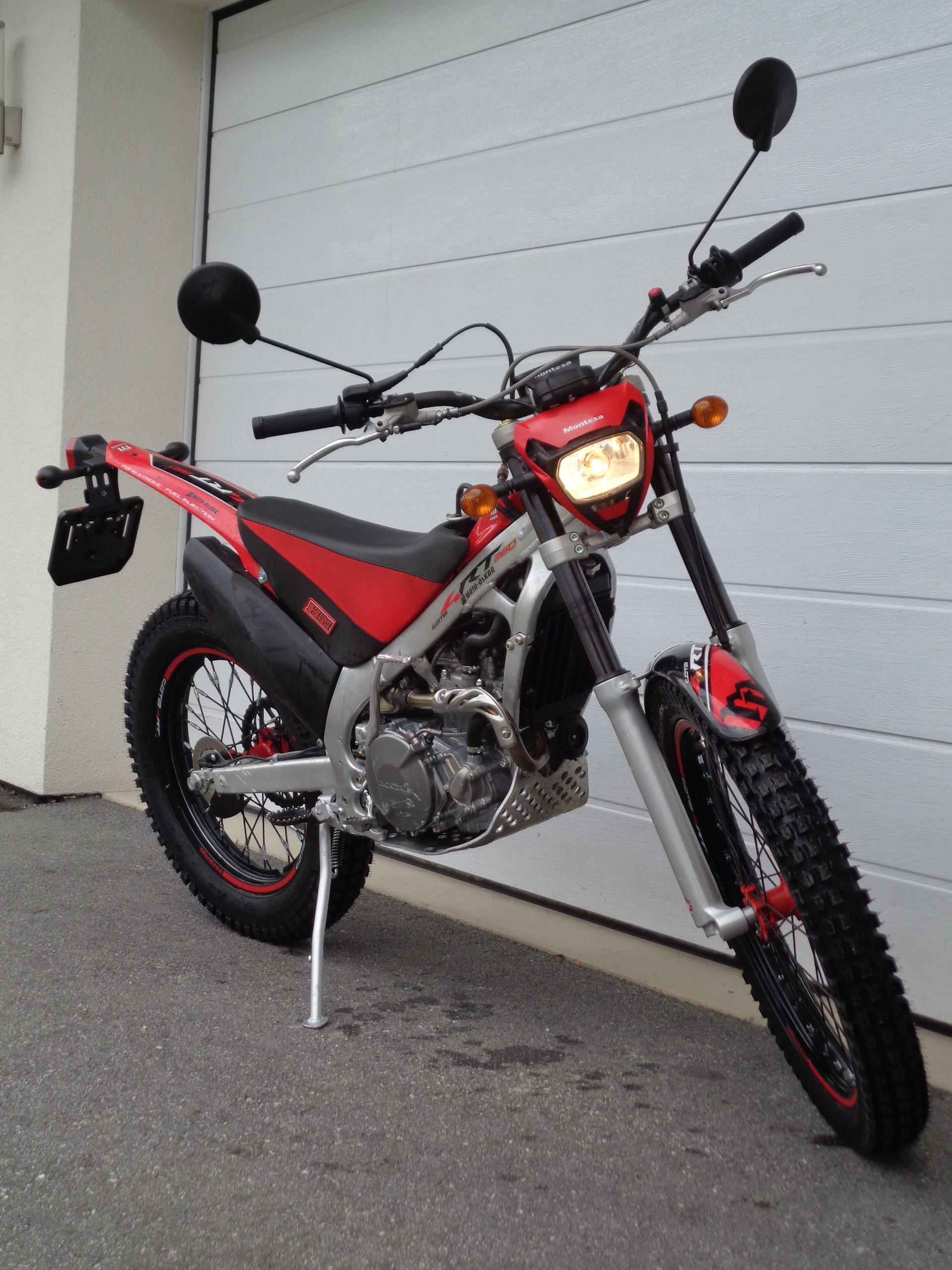 MONTESA Honda Cota 4RT 260F-showroom-element-1