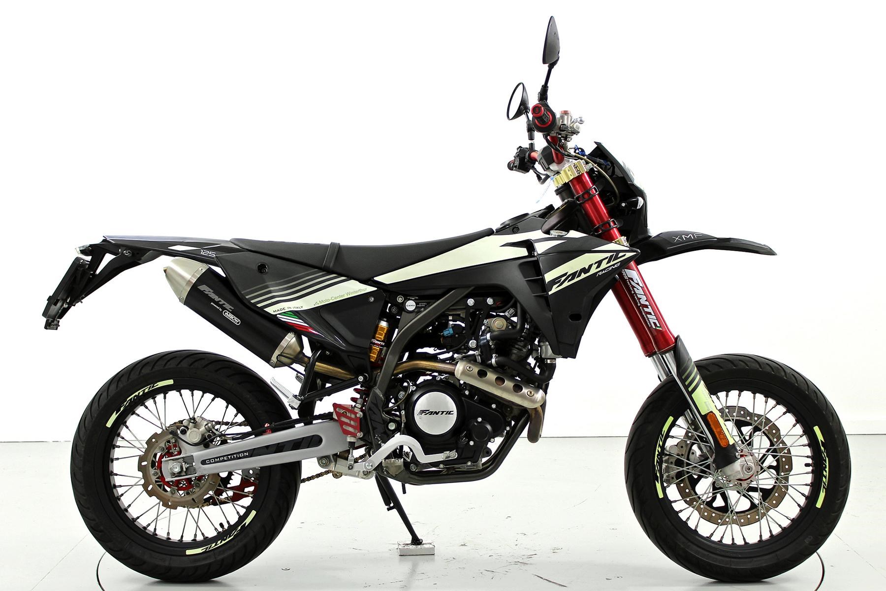 FANTIC XMF 125 Motard-showroom-element-3