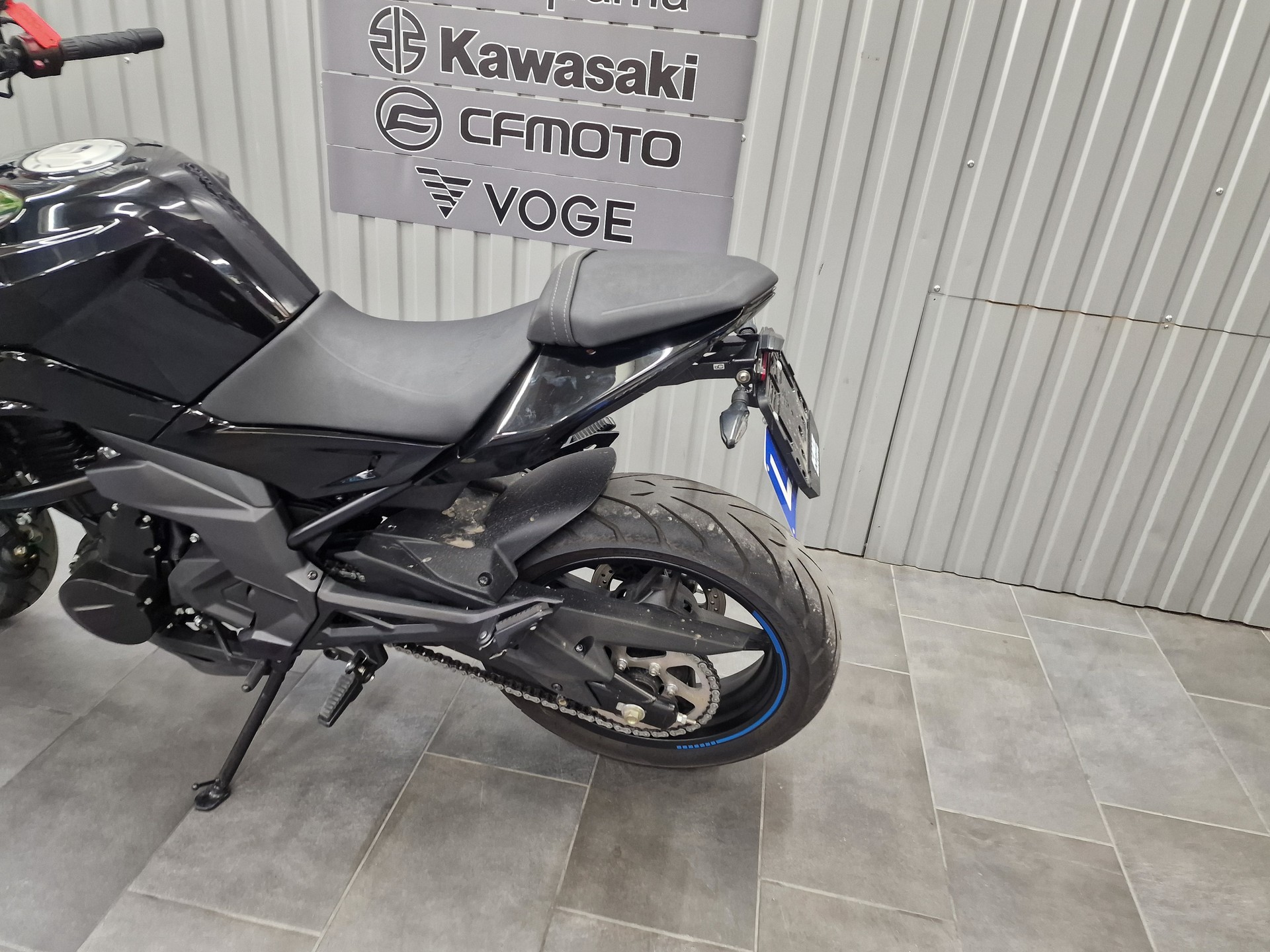 CF MOTO 650NK-image-3