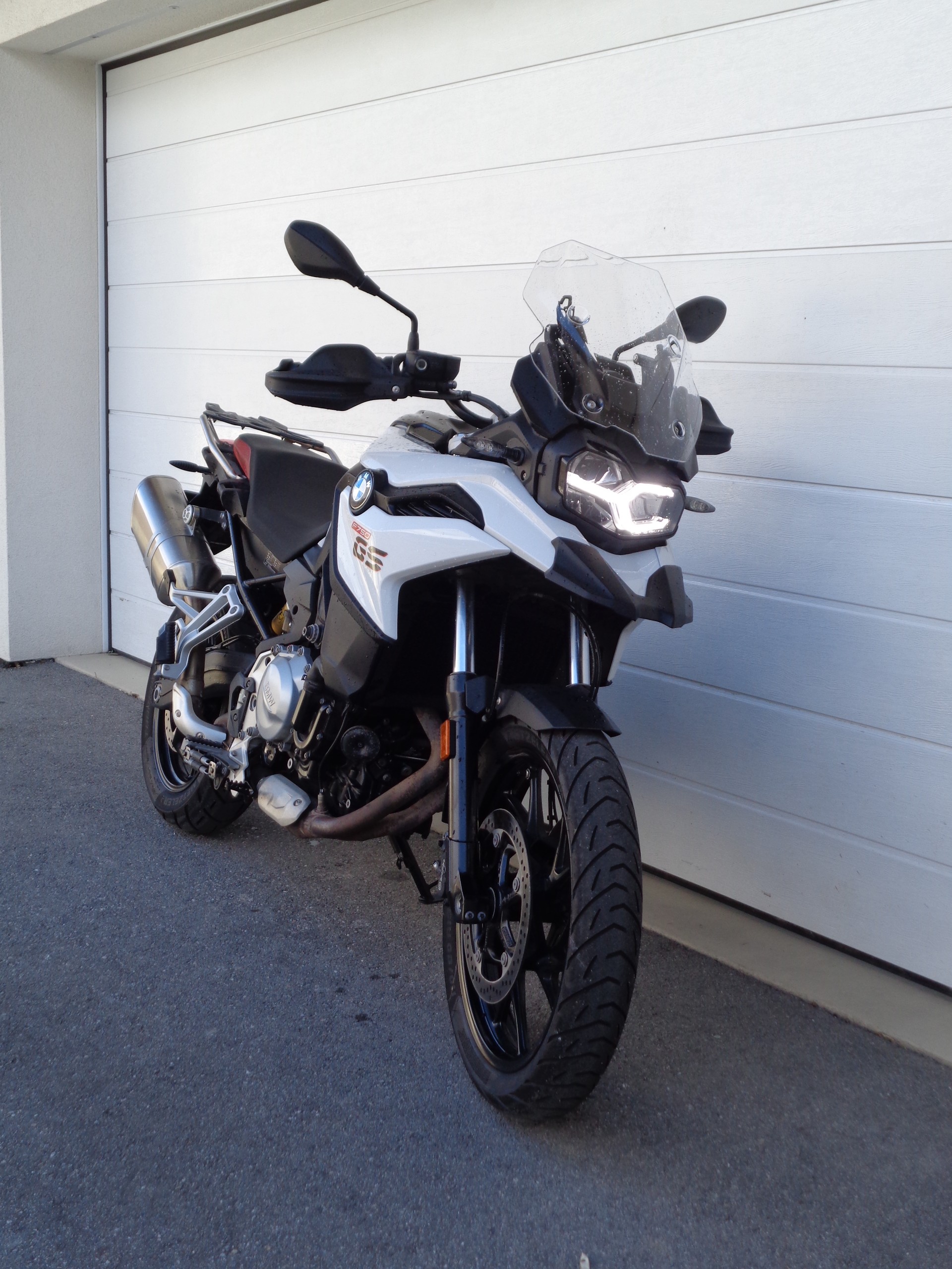 BMW F 750 GS ABS (850ccm)-showroom-element-1