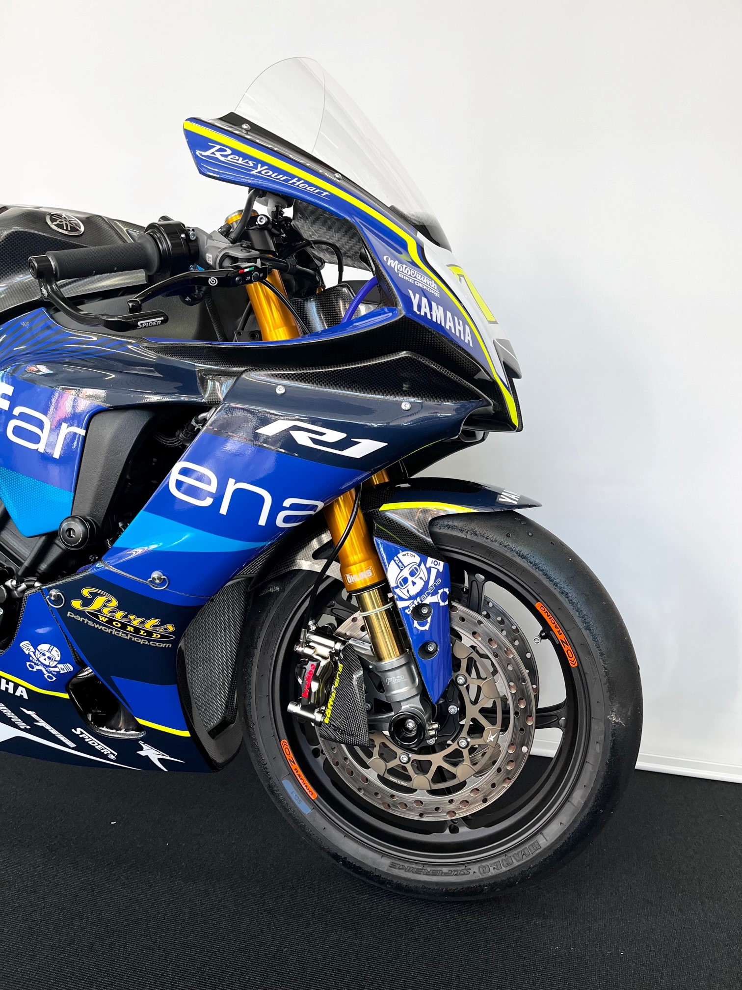 YAMAHA YZF-R1 ABS-showroom-element-2