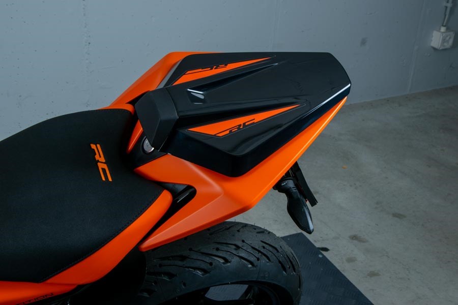 KTM RC 125-showroom-element-2