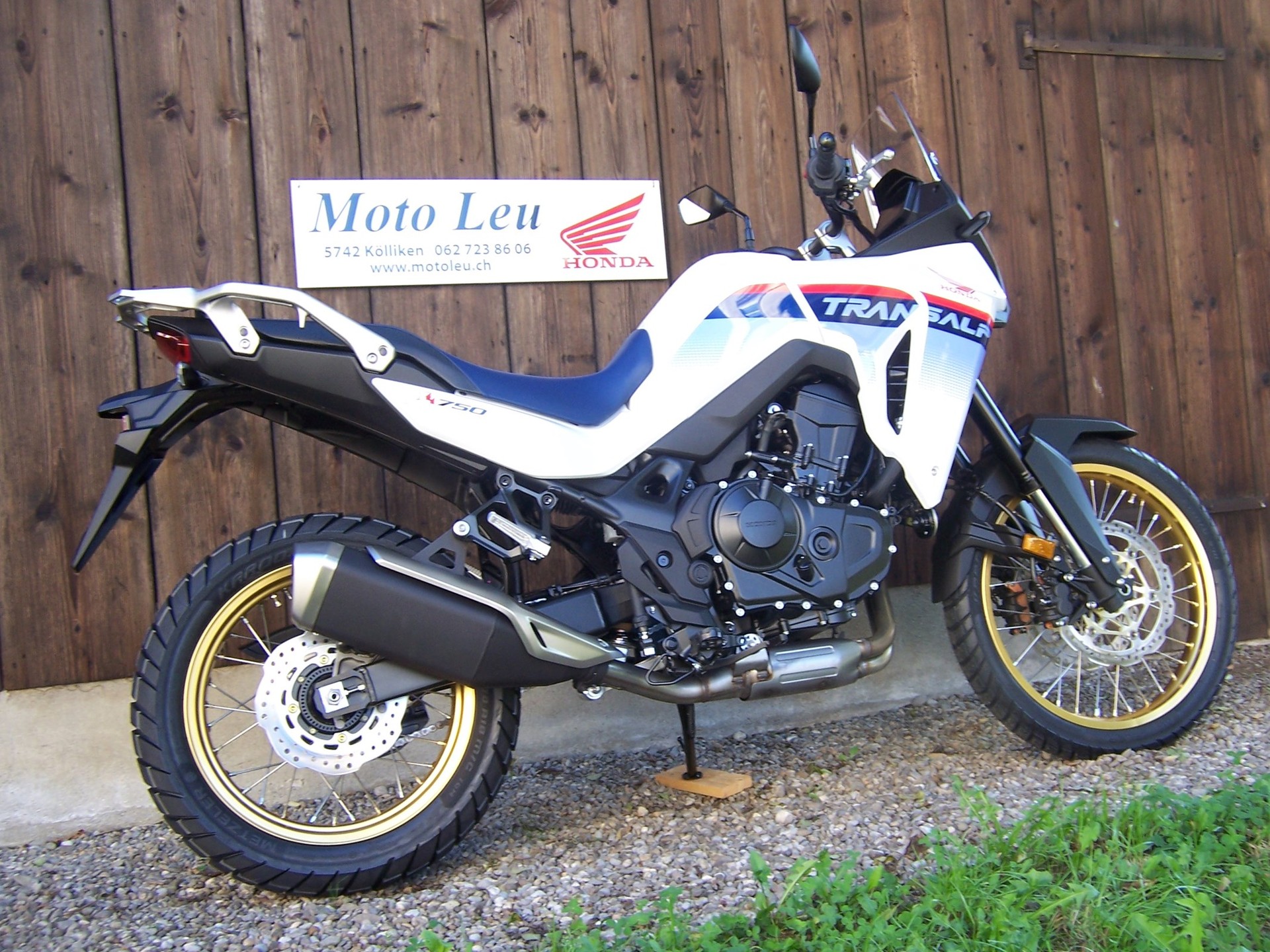 HONDA XL 750 Transalp-image-9
