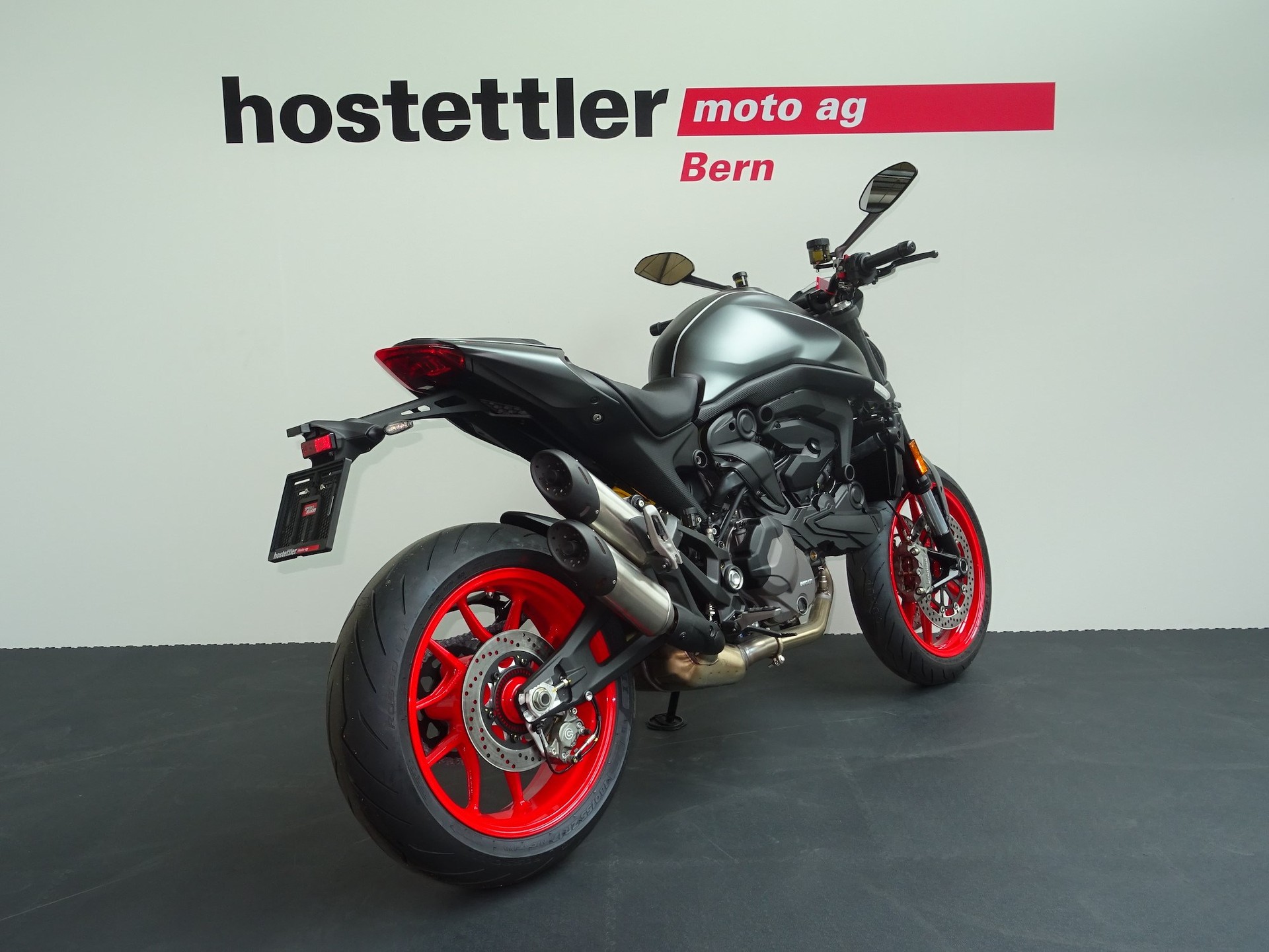 DUCATI MONSTER 937 **Bike des Monat Juni**-showroom-element-2