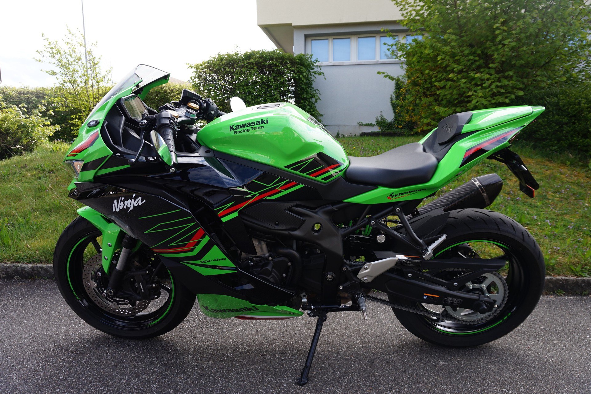 KAWASAKI Ninja ZX-4RR ABS KRT Edition Performance mit Heckumbau-image-0