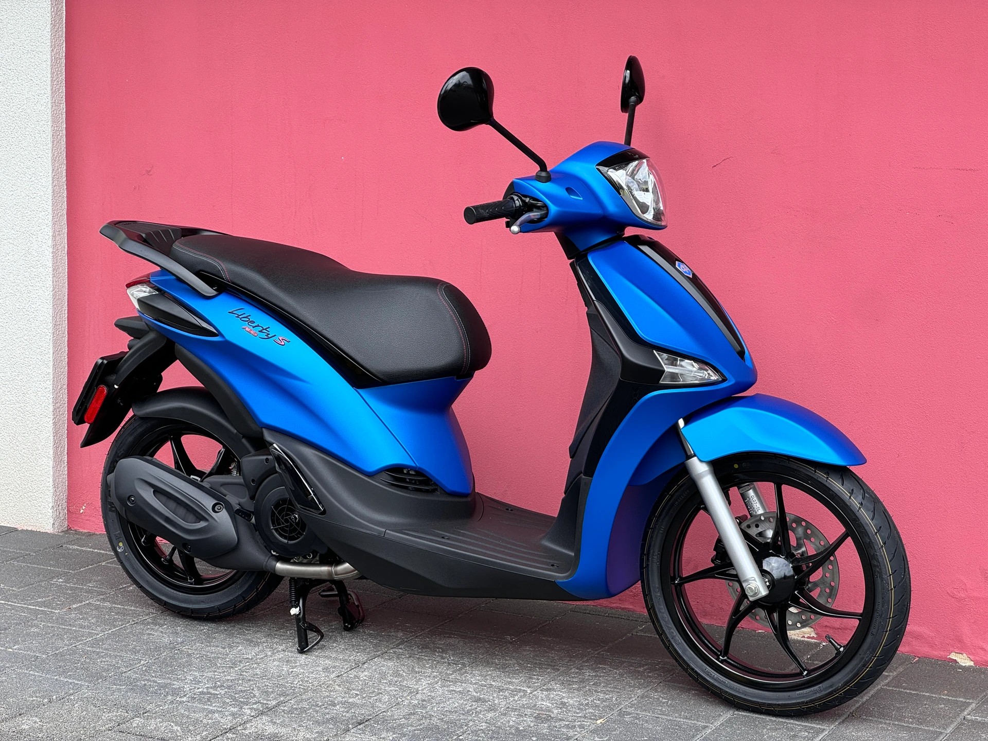 PIAGGIO Liberty 125 Sport-showroom-element-2