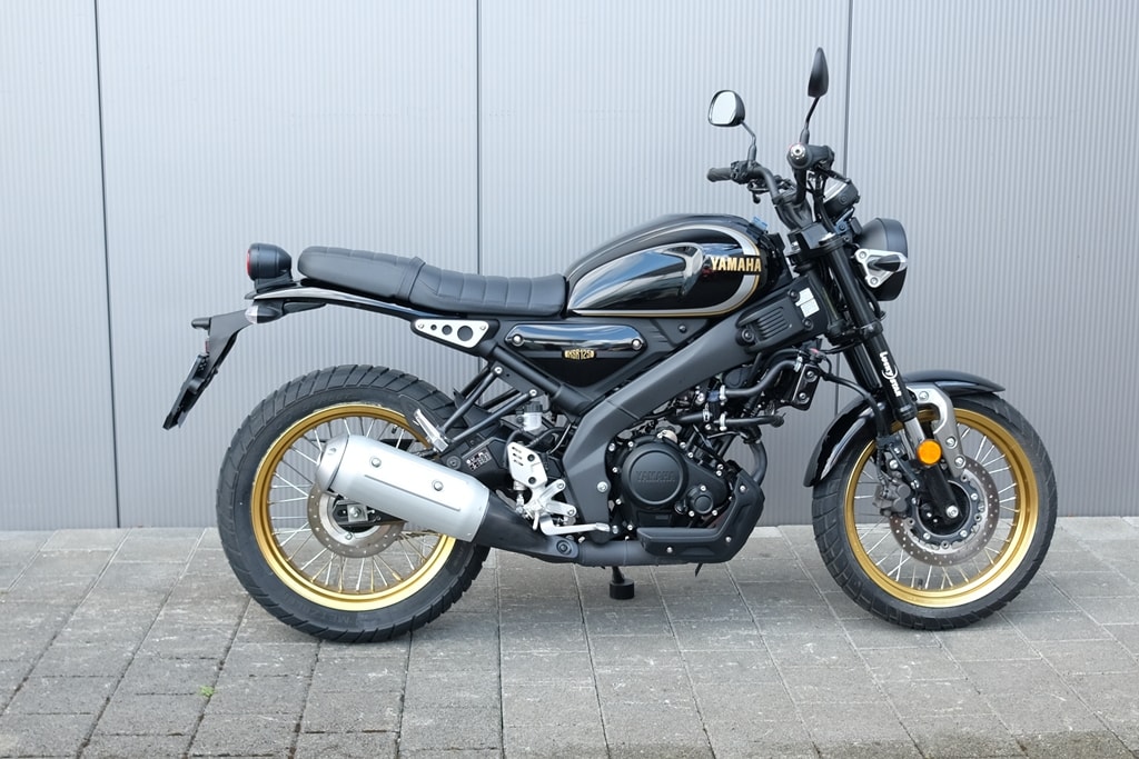 YAMAHA XSR 125 ABS Legacy-image-0