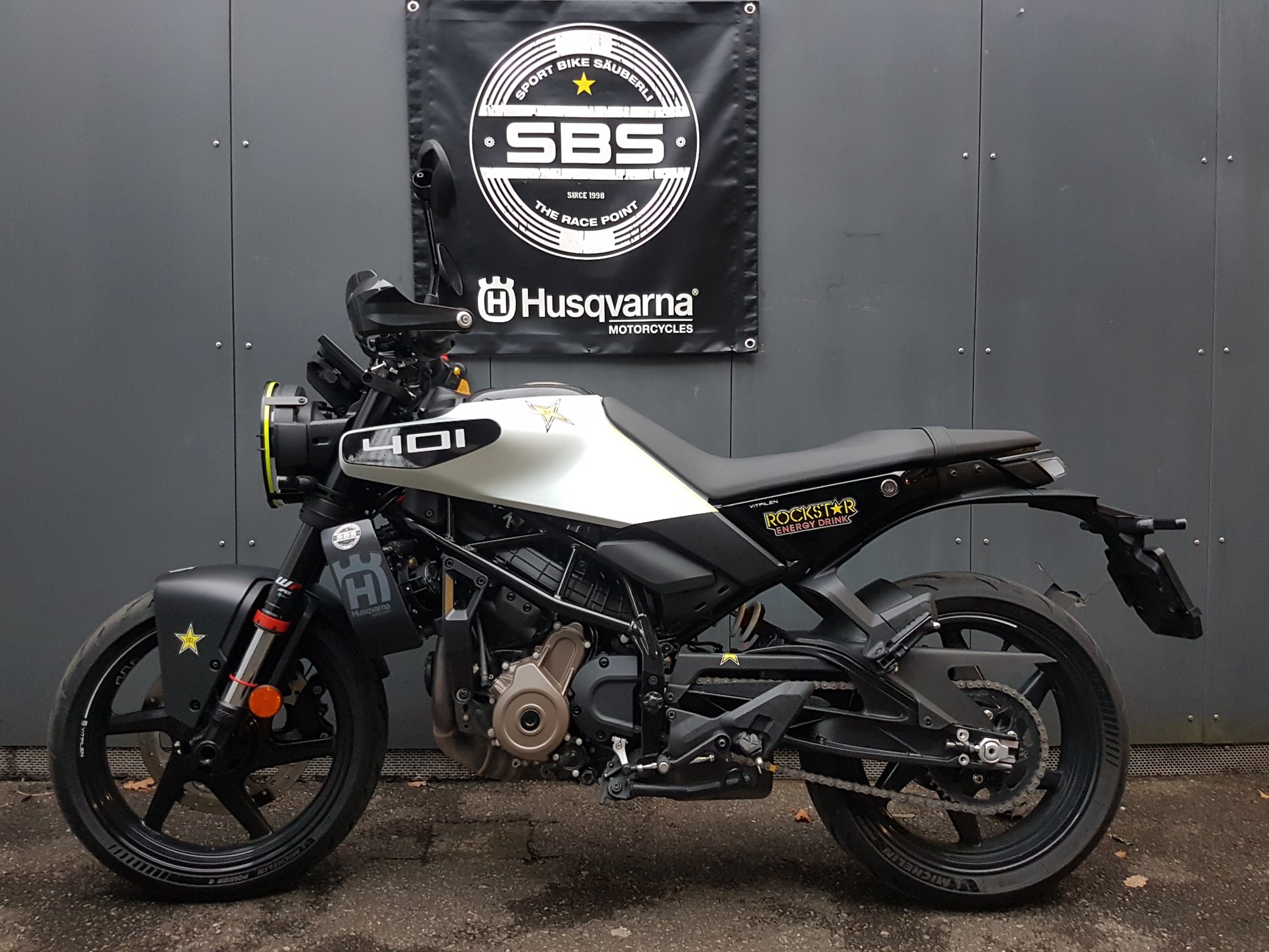 HUSQVARNA VITPILEN 401-showroom-element-1