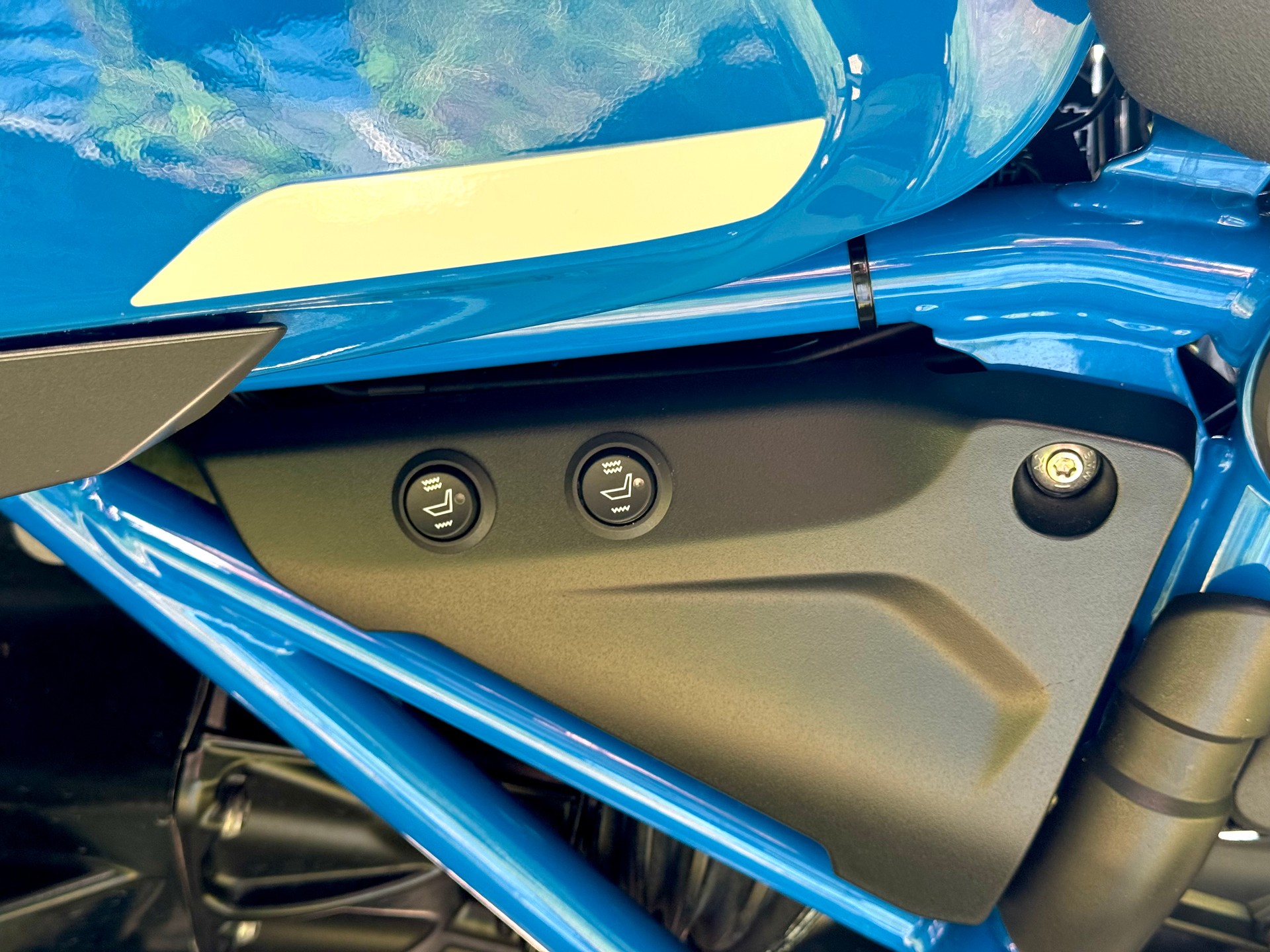 BMW R 1200 GS Adventure ABS-image-1