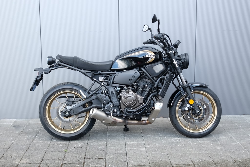YAMAHA XSR 700 ABS-image-0