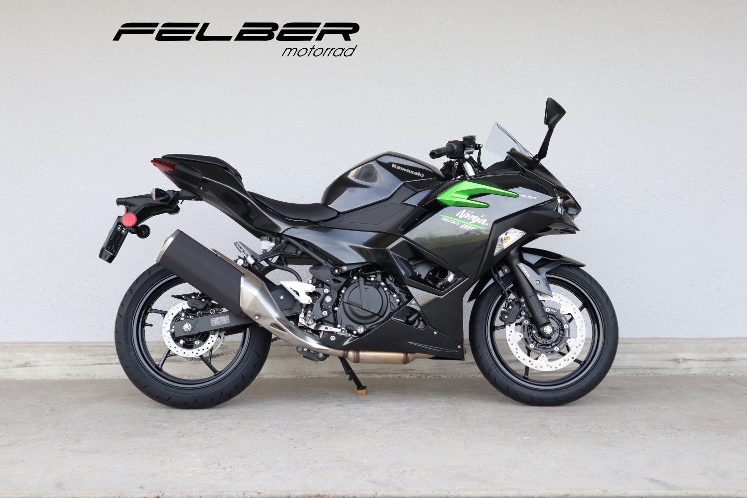 KAWASAKI Ninja 500