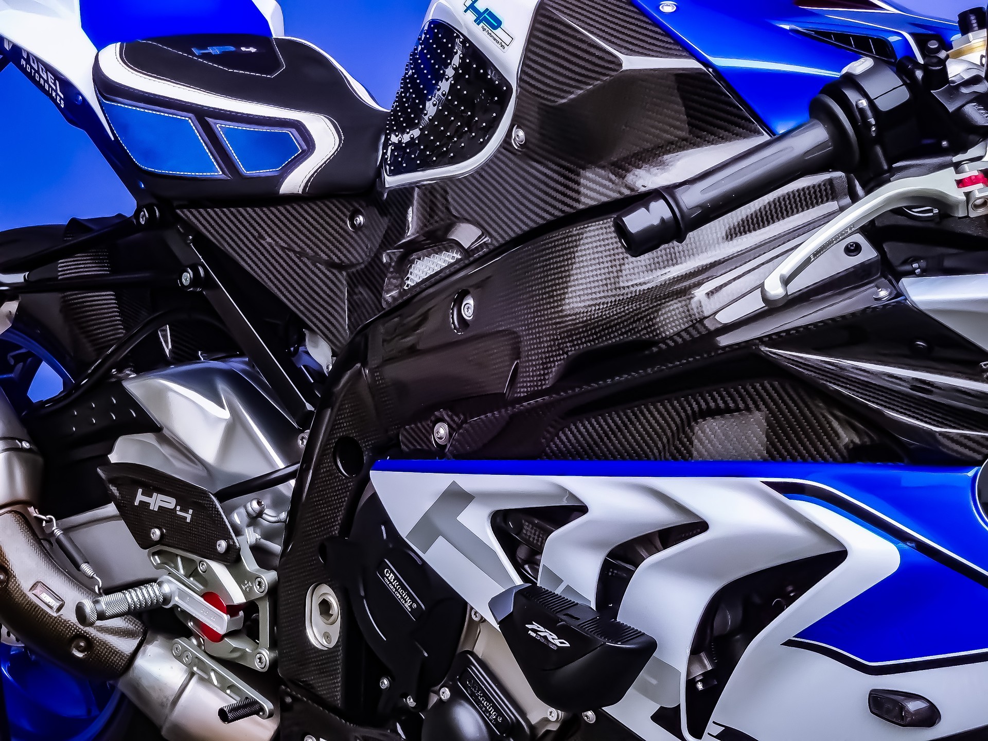 BMW HP4 ABS + DTC-image-8