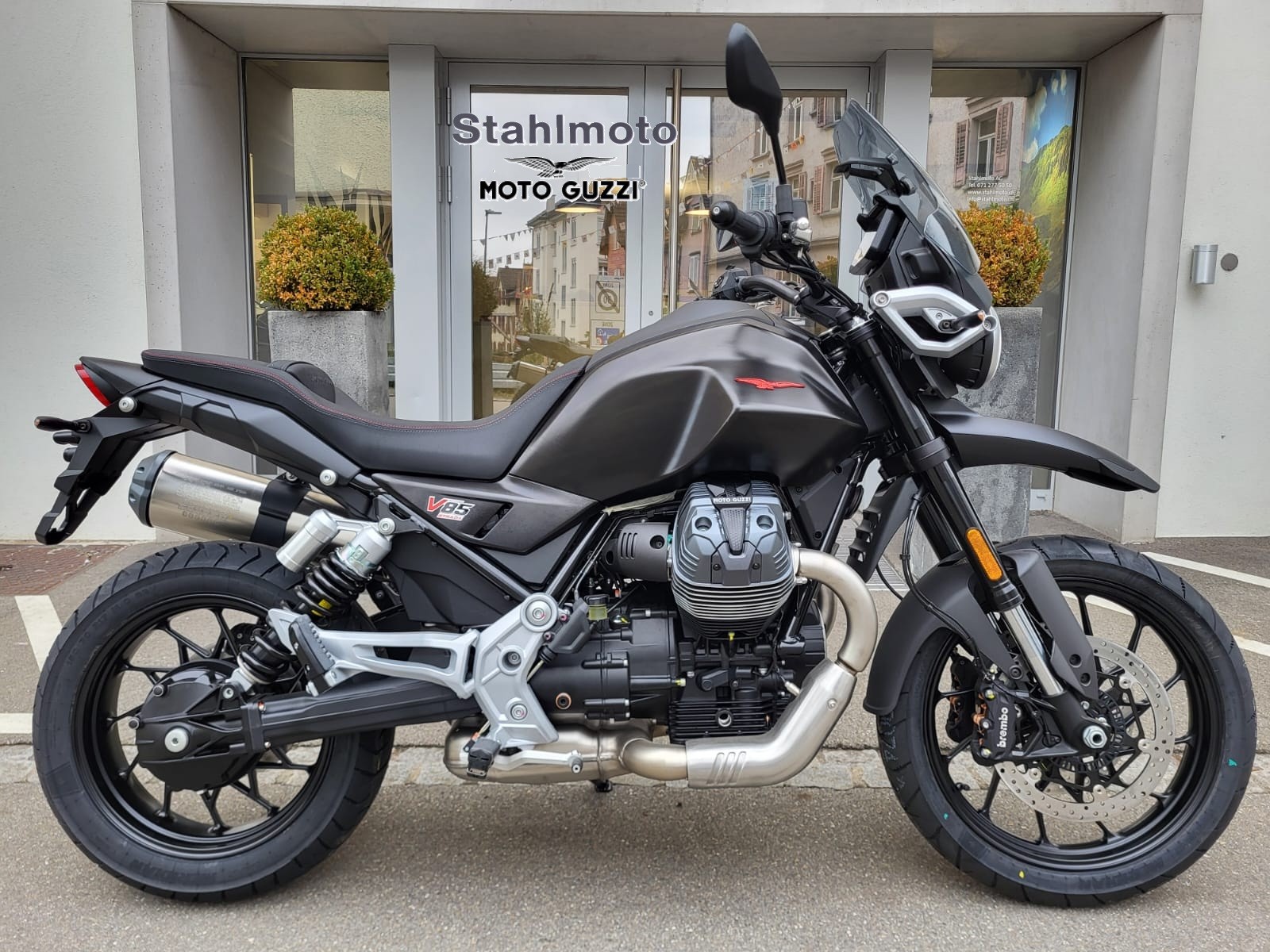 MOTO GUZZI V85 TT Strada E5+