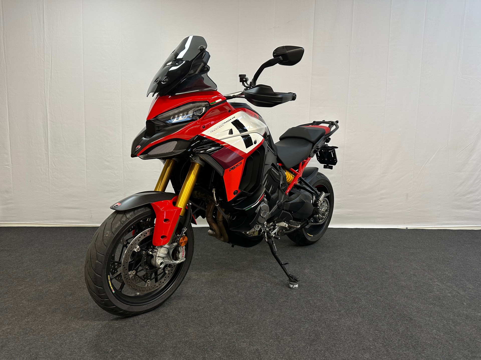 DUCATI Multistrada V4 Pikes Peak Radar-showroom-element-2
