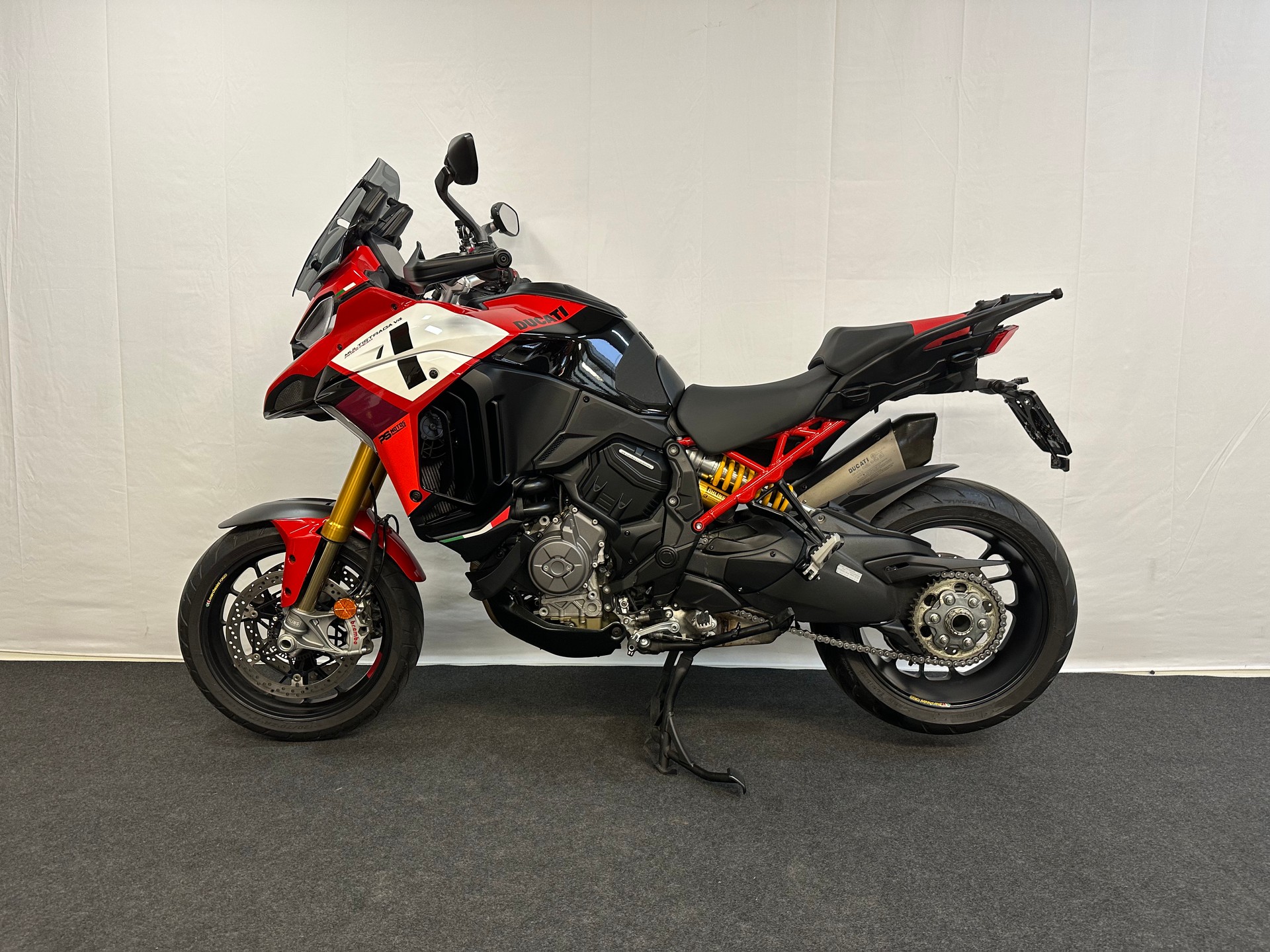 DUCATI Multistrada V4 Pikes Peak Radar-showroom-element-3